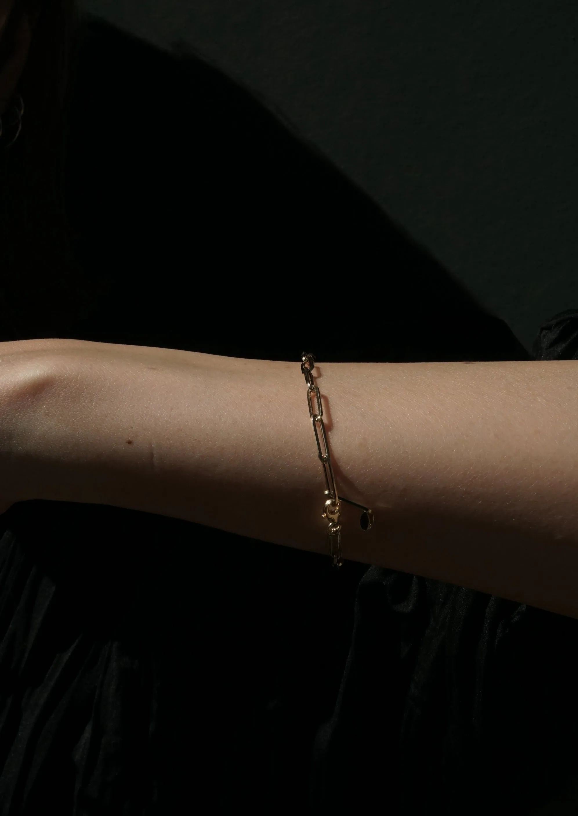 14k Gold Paperclip Bracelet