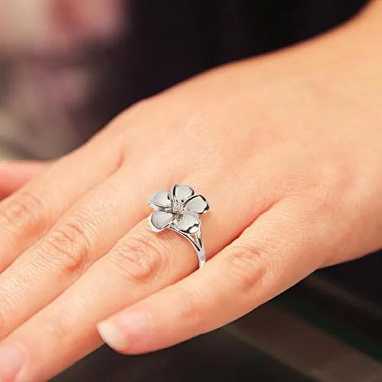 14K White Gold Plumeria Ring with CZ Sandblast Polish Edge 15mm