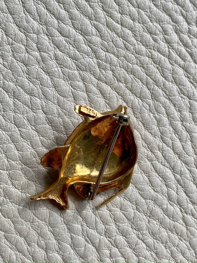 18k Gold Tropical Fish Brooch with Enamel Detail and Ruby Eye