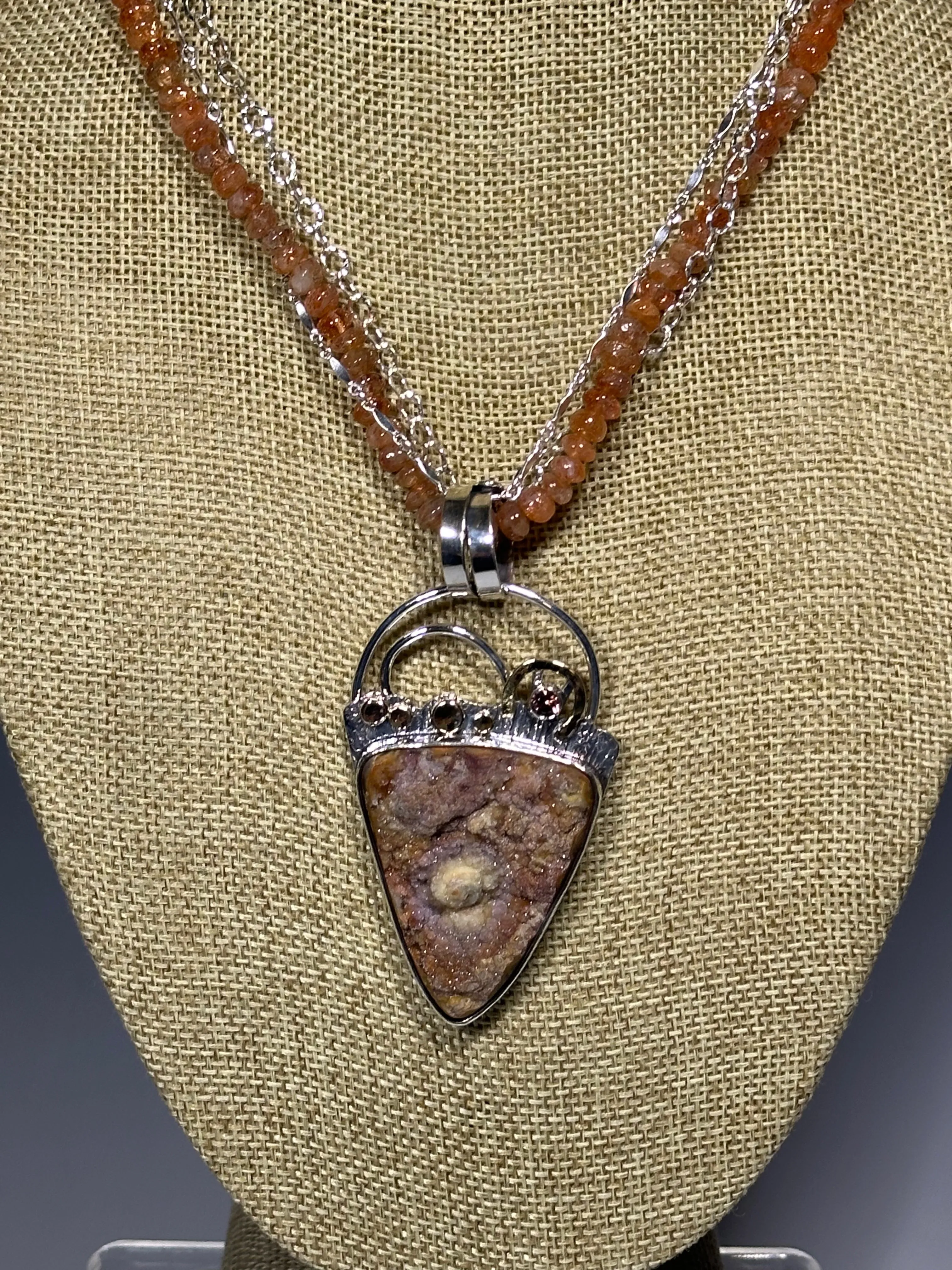 .925   14k CONCHO DRUZY WITH PINK ZIRCON ON SUNSTONE BEAD DOUBLE CHAIN NECKLACE BR367