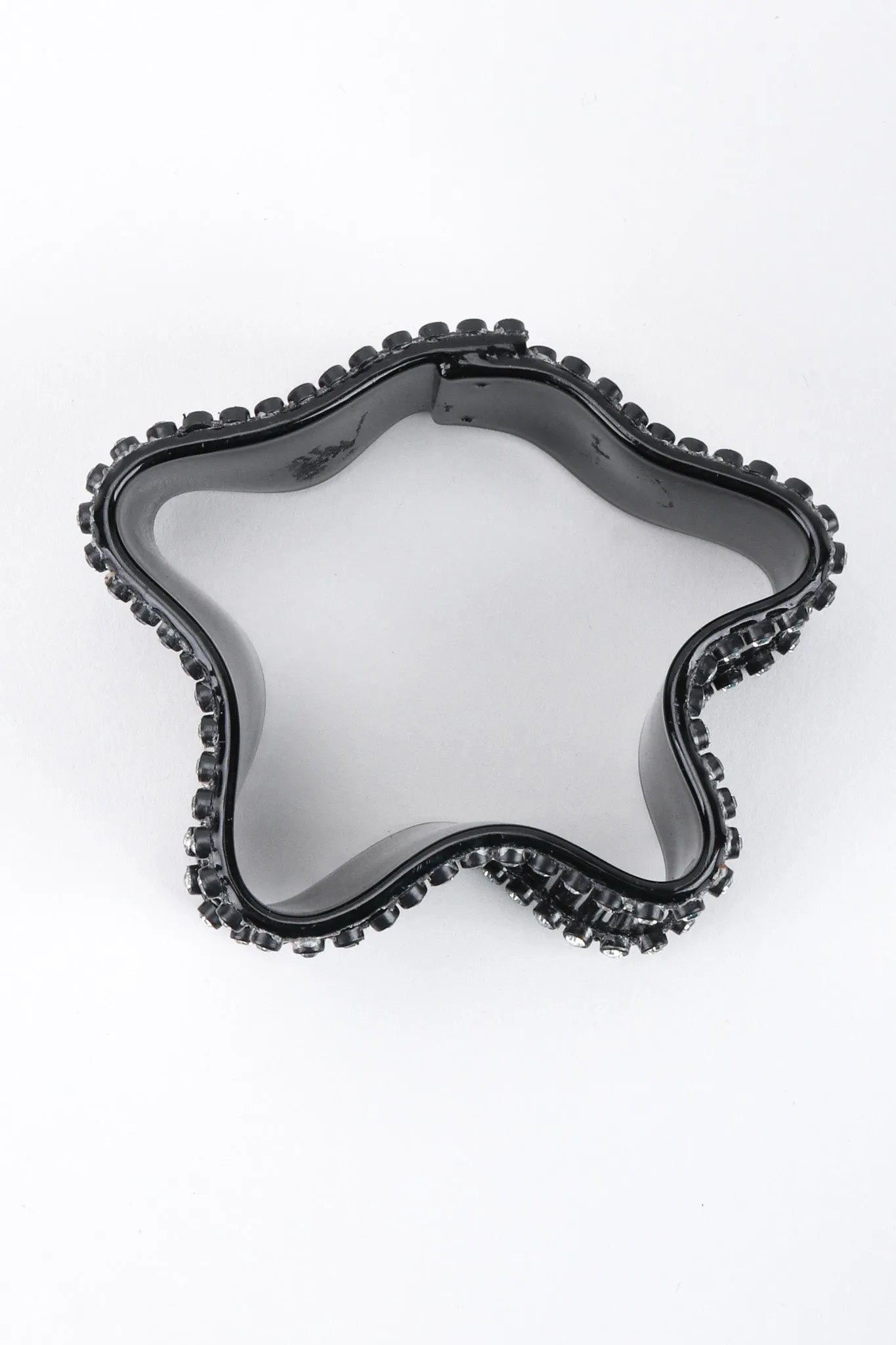 Abstract Cuff