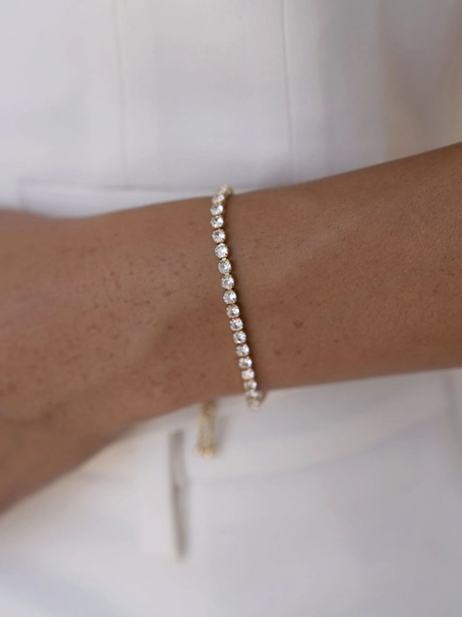 Adjustable Dainty Crystal Bracelet