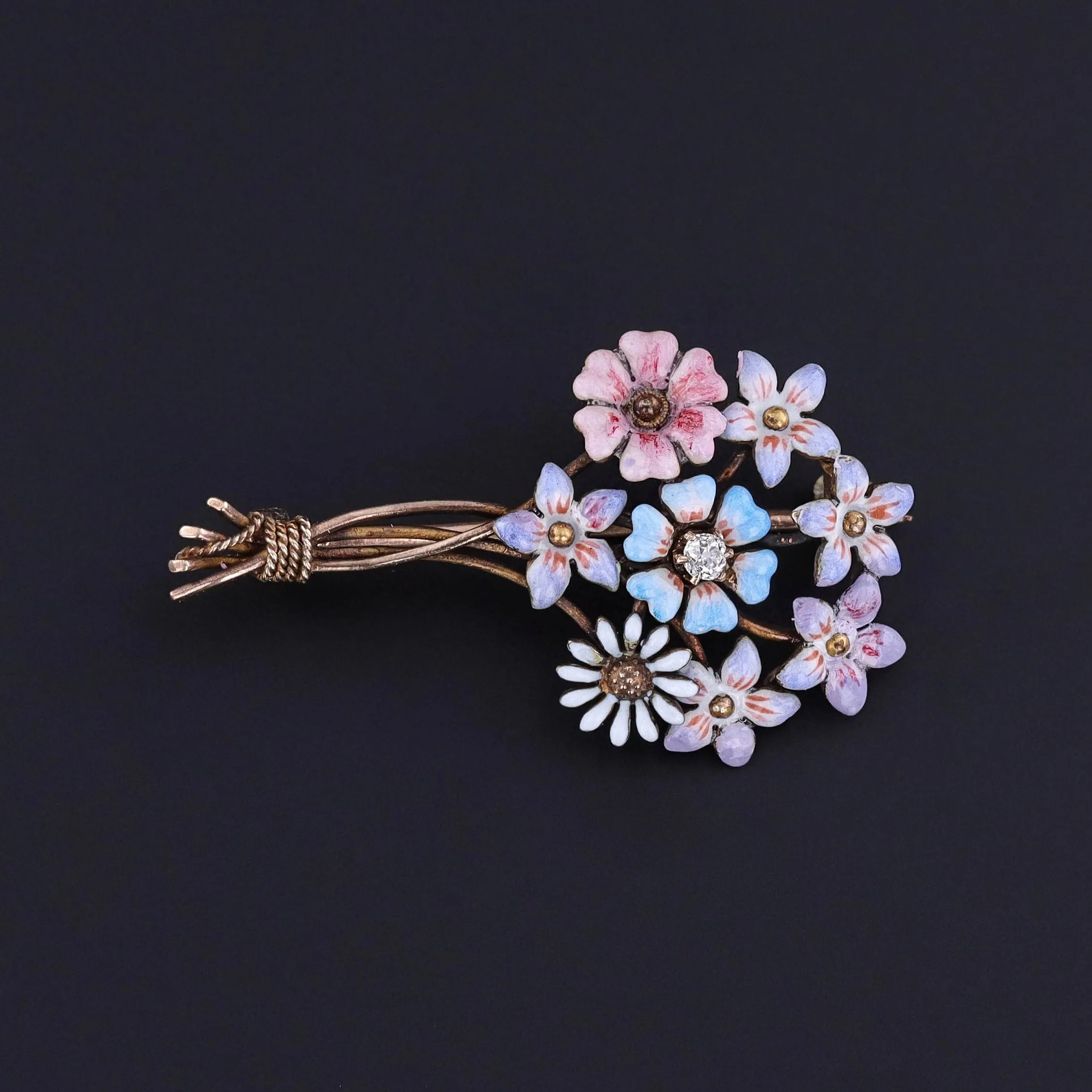 Antique Bouquet Brooch of 18k Gold