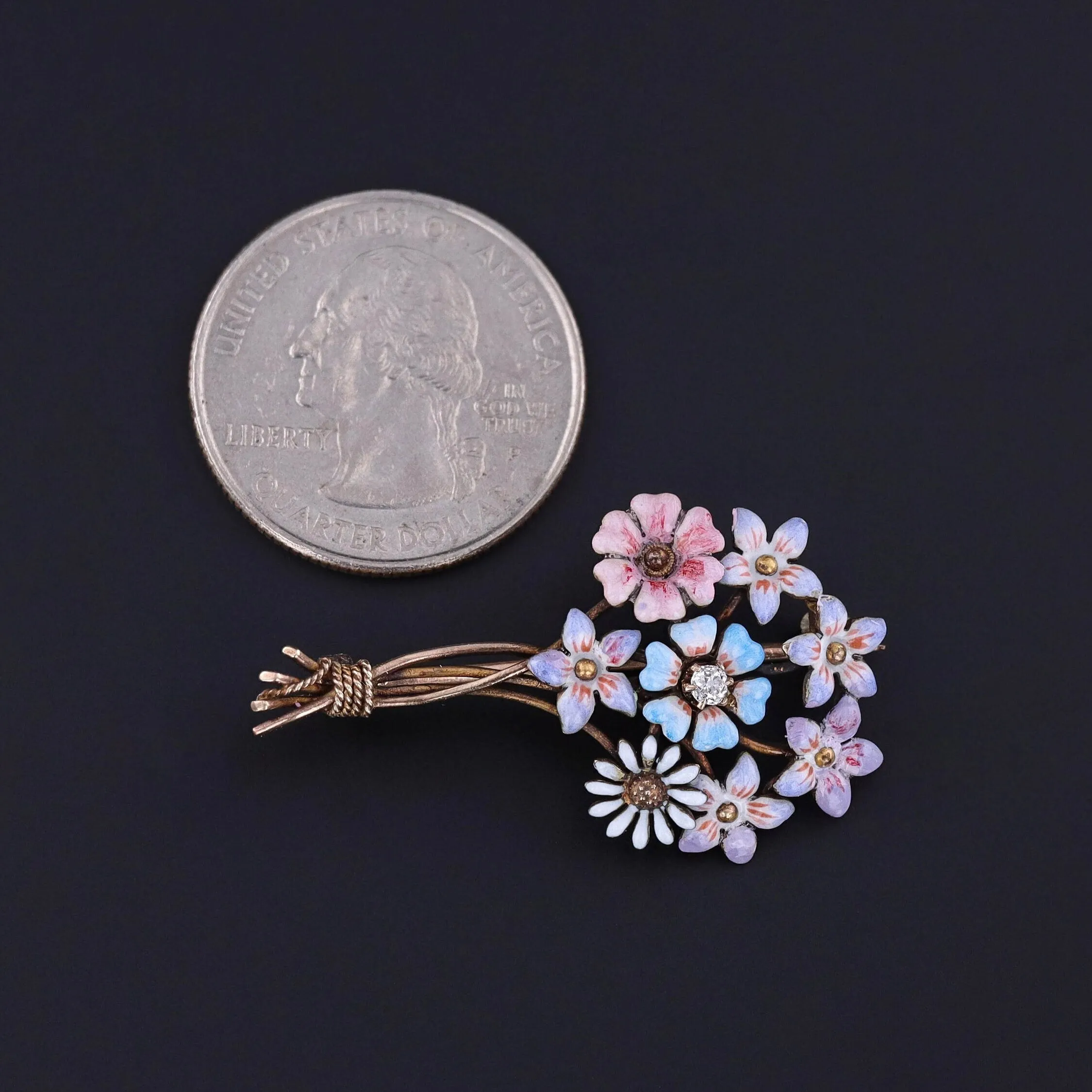 Antique Bouquet Brooch of 18k Gold