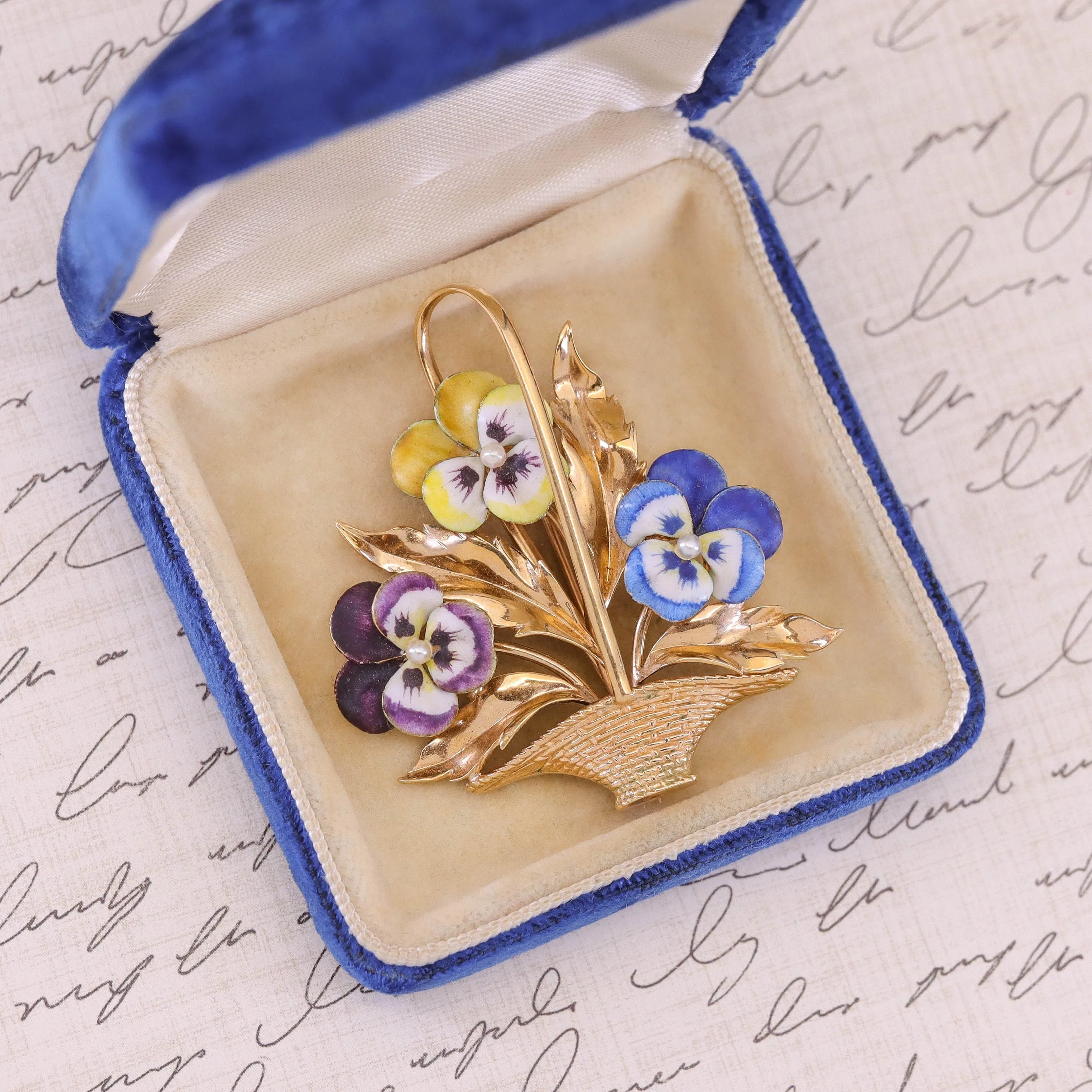 Antique Pansy Basket of 14k Gold