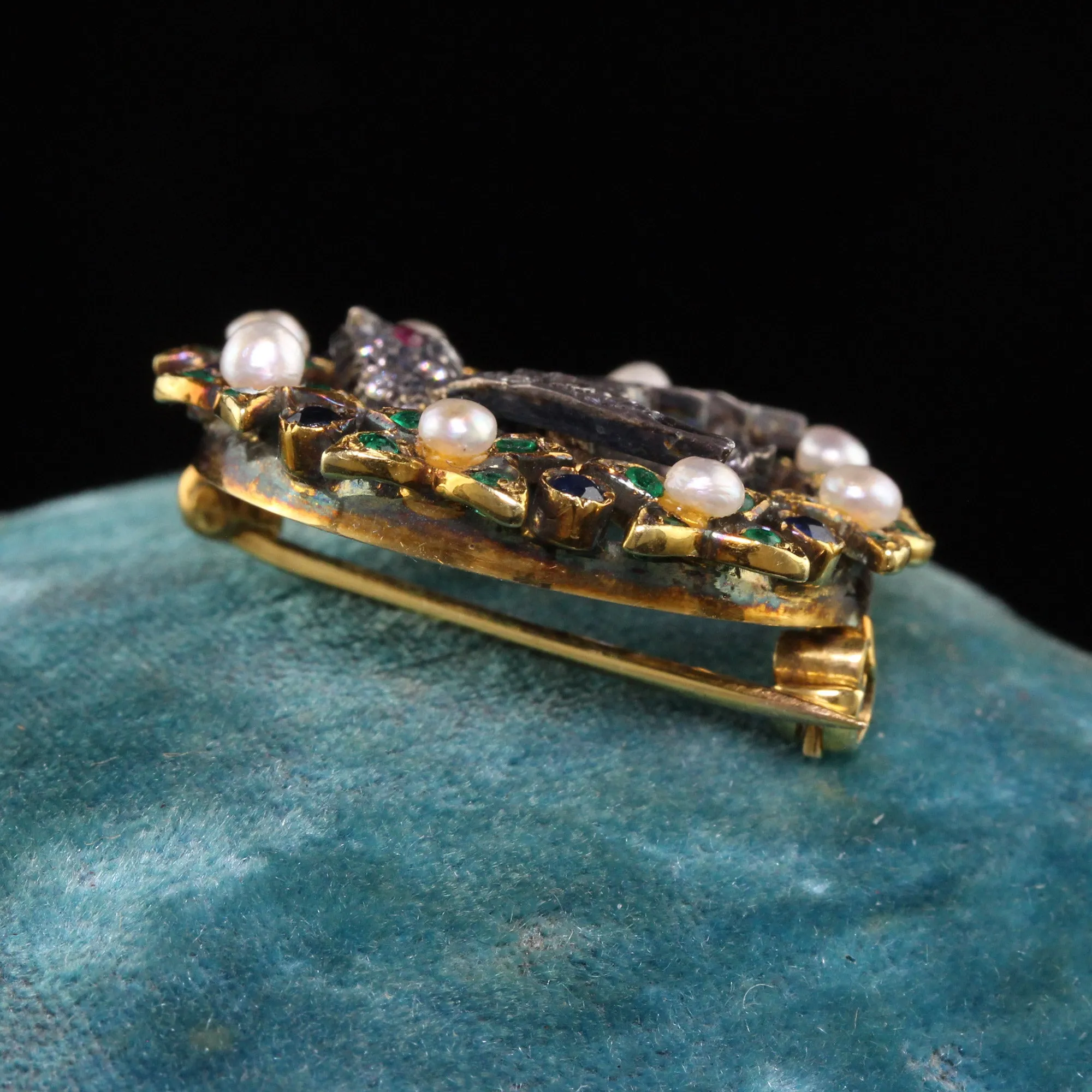 Antique Victorian 18K Yellow Gold and Silver Topped Diamond Swallow Bird Pin
