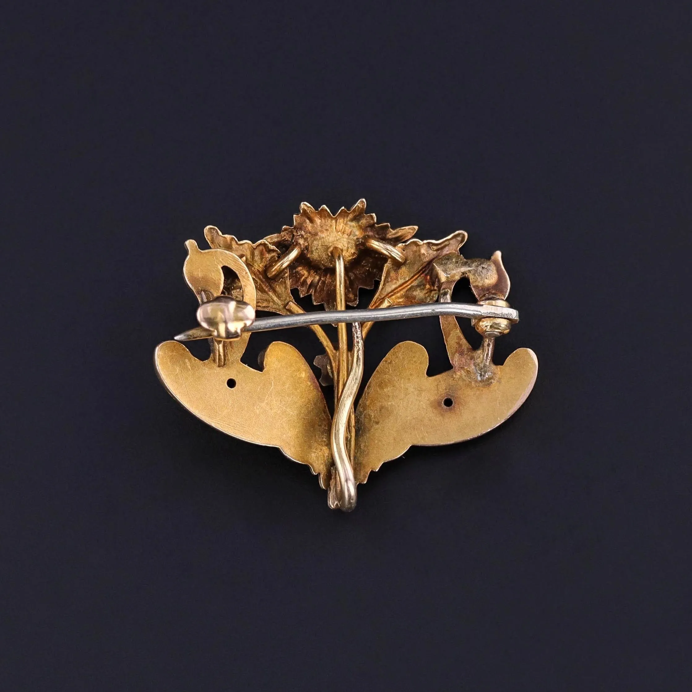 Art Nouveau Swan Brooch of 10k Gold