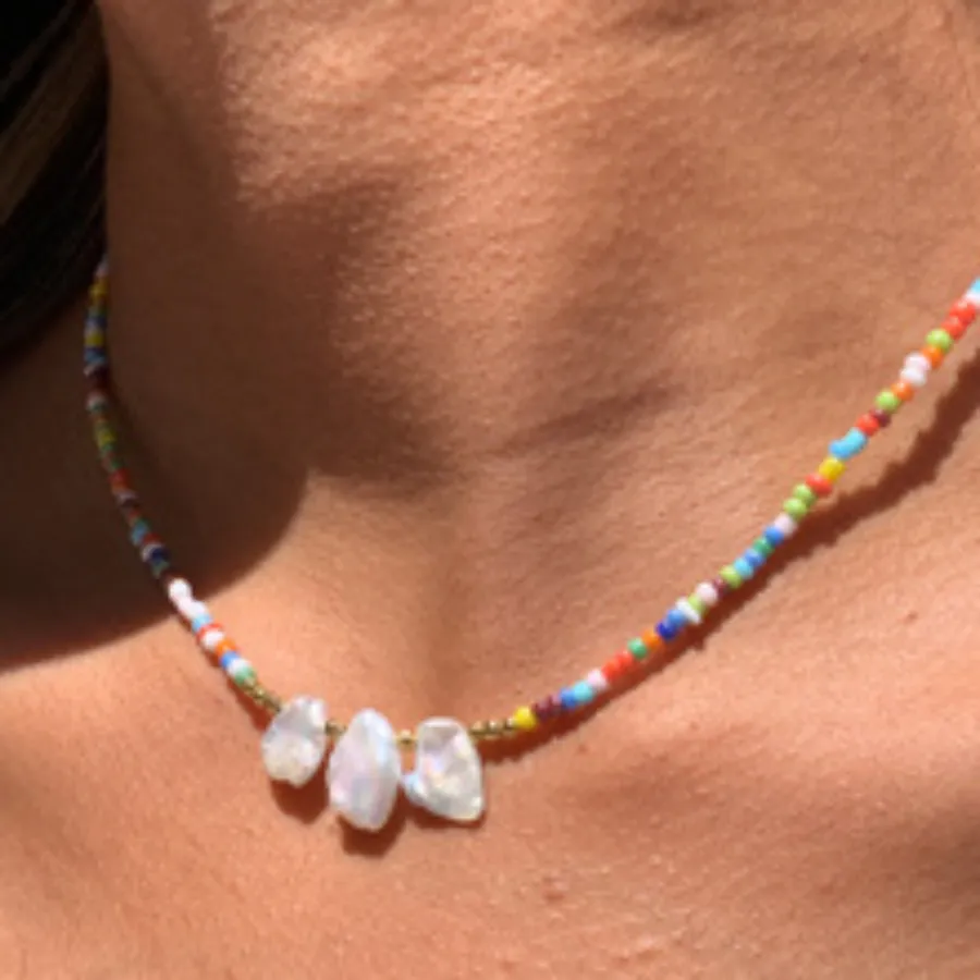 Beaded Necklace with Pearls
