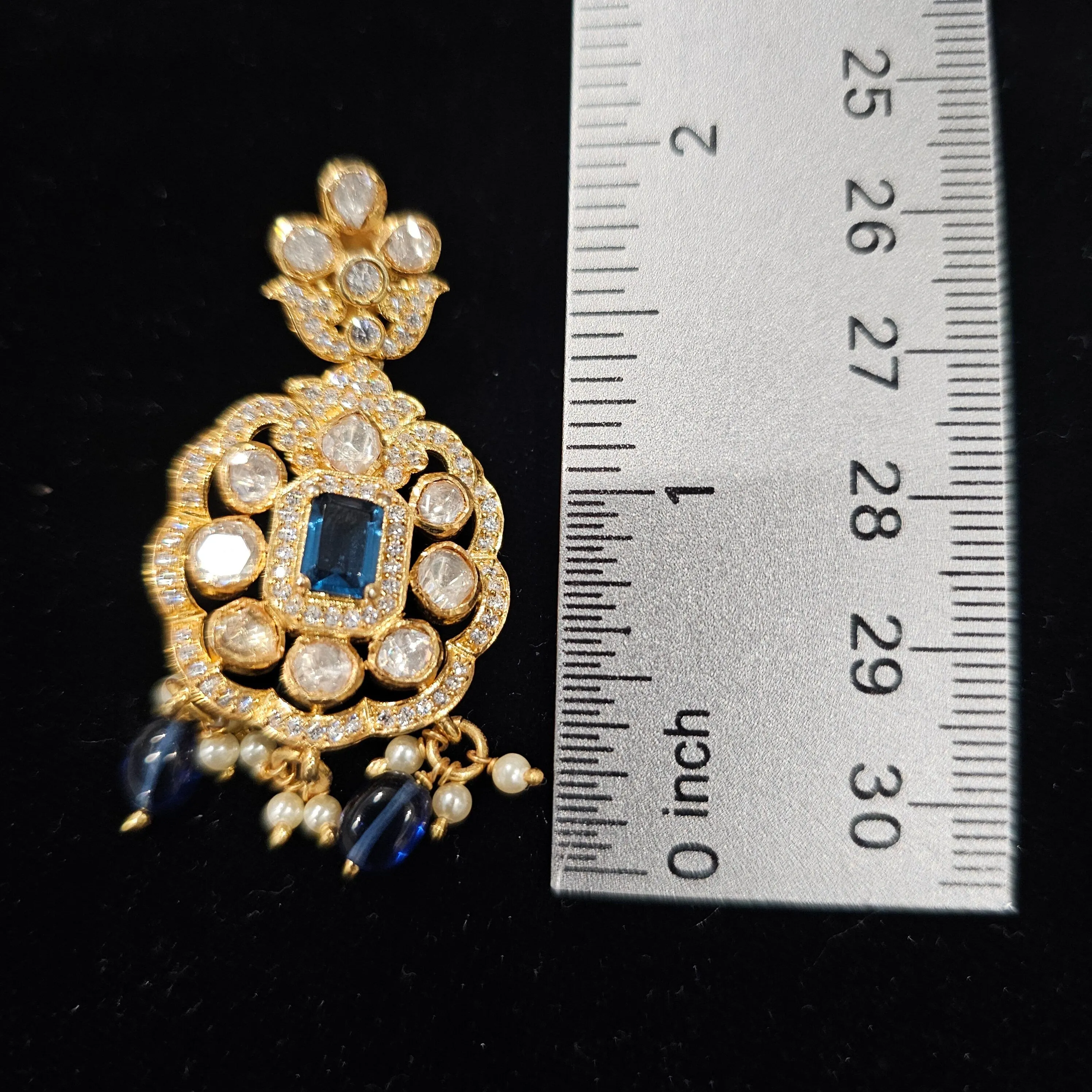 Blue Moissanite choker set