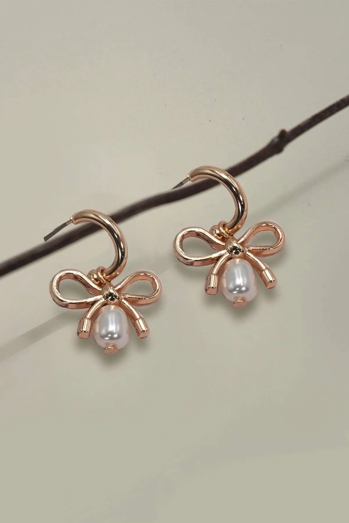 BOW PEARL DROP MINI HOOP EARRINGS