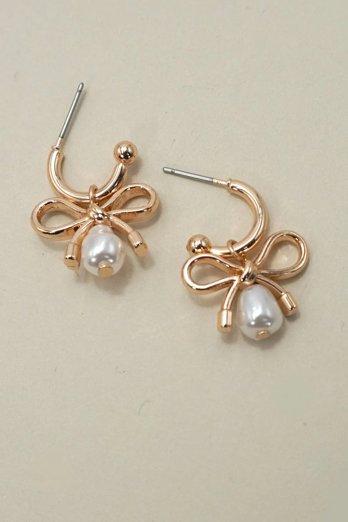 BOW PEARL DROP MINI HOOP EARRINGS