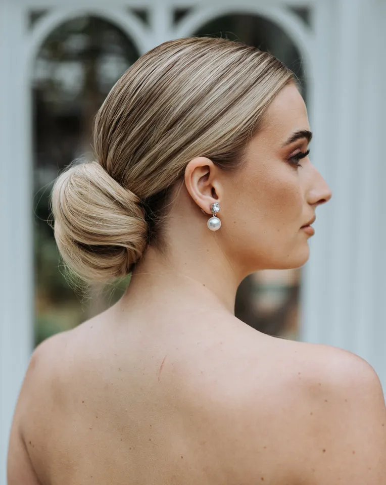 Bridal earrings - chic elegant pearl drop - Tamara by Kezani