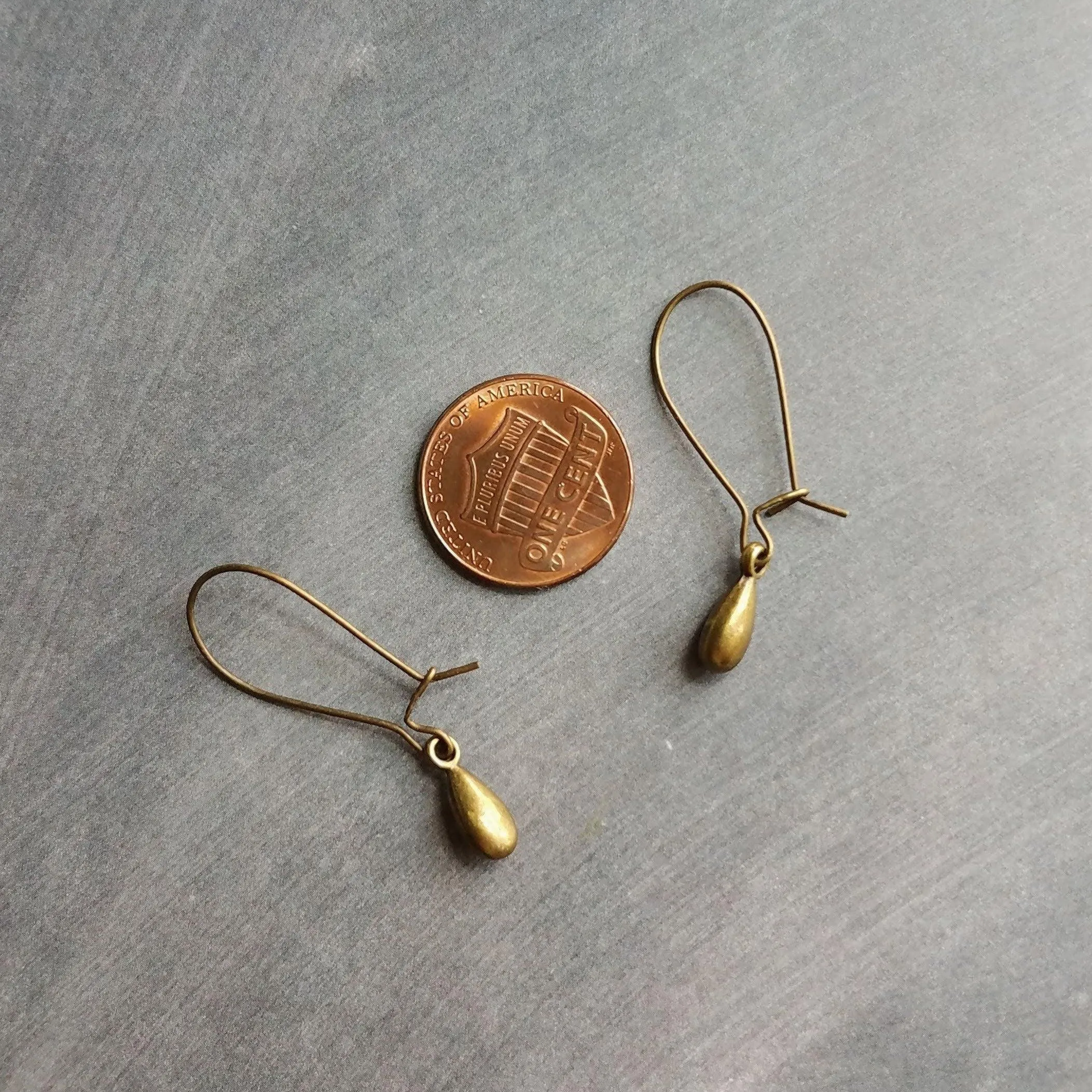 Bronze Drop Earrings, small drop earring, brass teardrop earring, simple teardrop earring, little brass drop earring, latching kidney hook