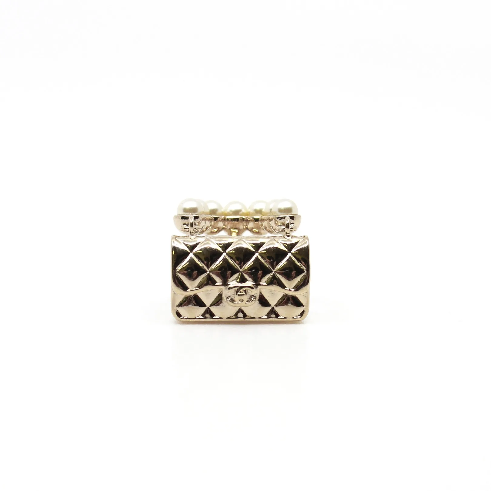chanel bag brooch with pearl in ghw
