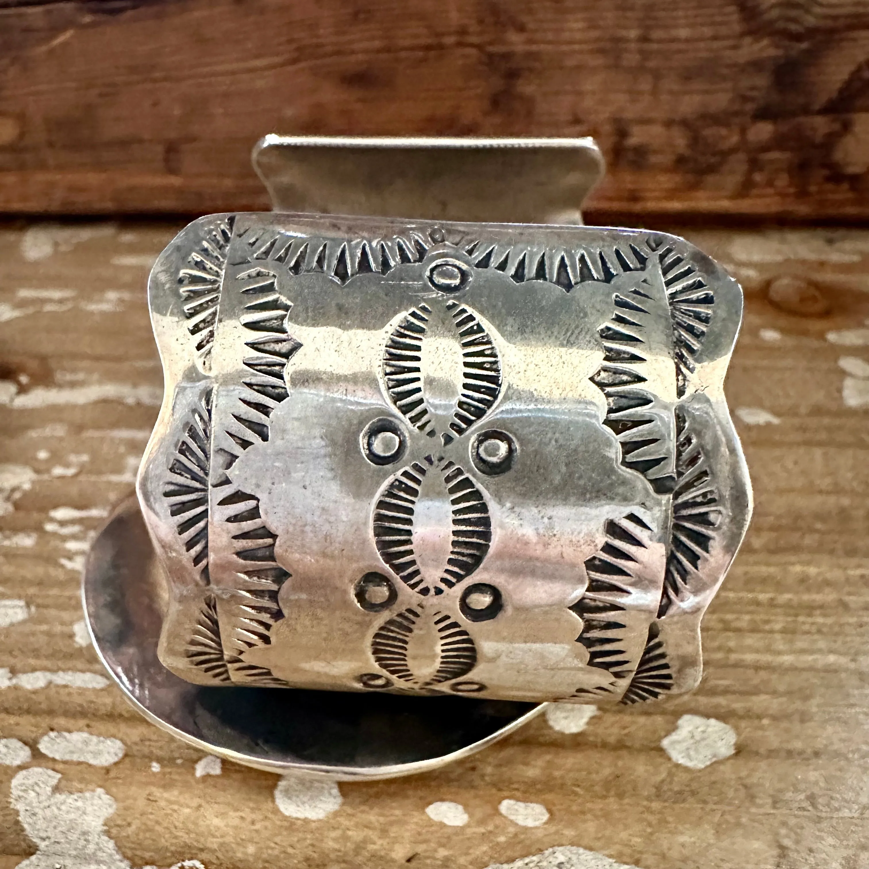 CHIMNEY BUTTE Navajo Large Turquoise & Silver Cuff