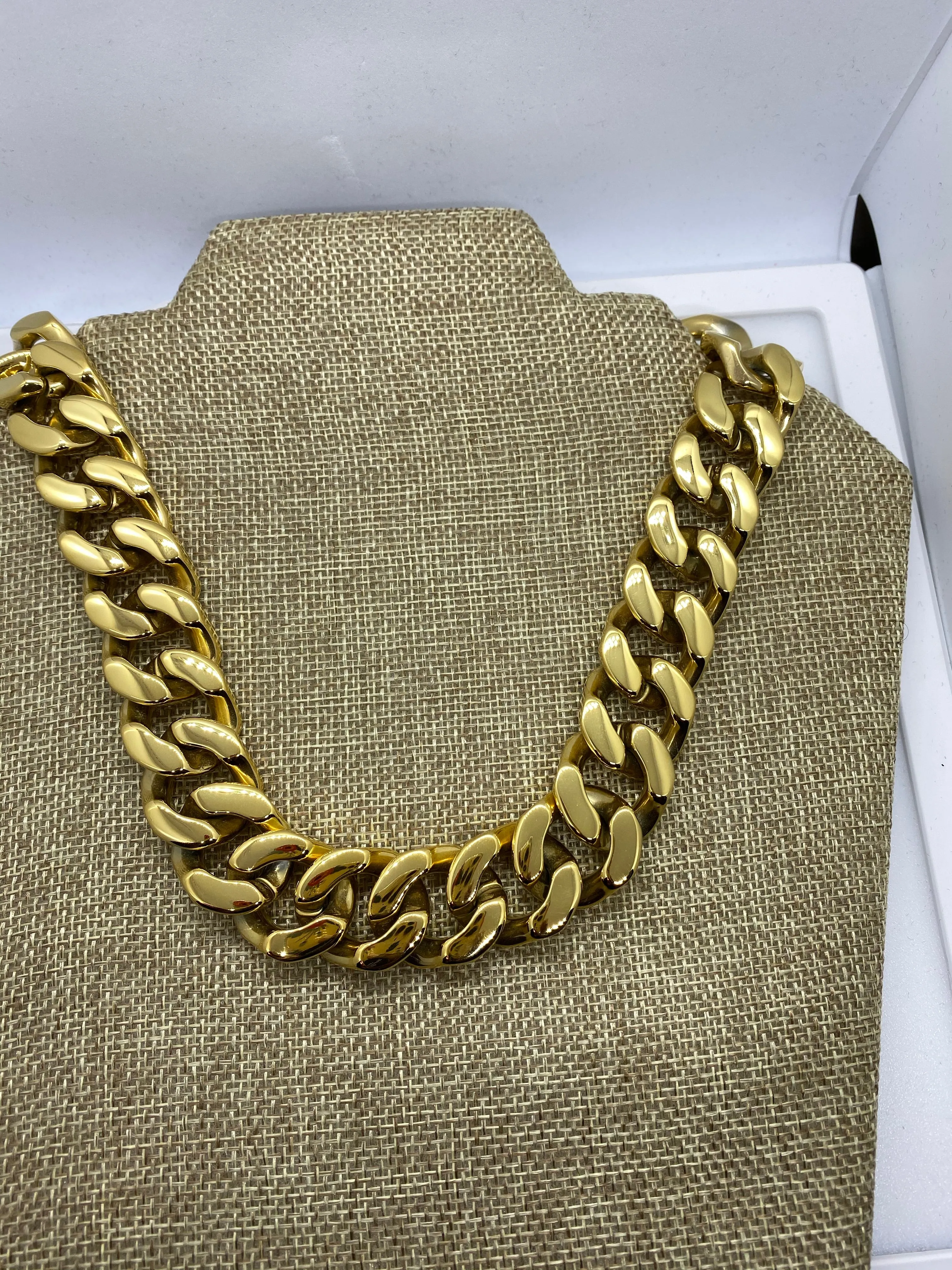 Chonky Choker Necklace