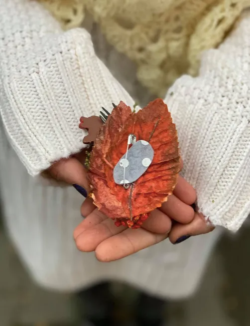 Christmas flower brooch Forest wedding brooch with berries Gingerbread brooch Woodland Bridal flower brooch Magaela accessories Coat brooch