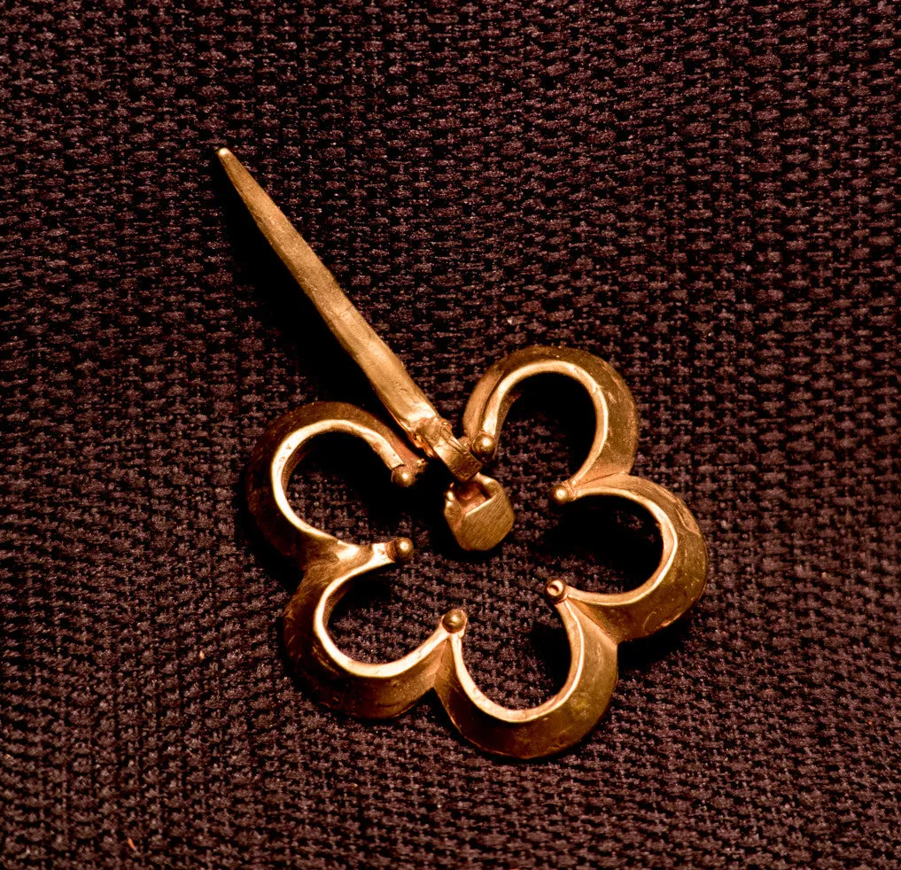 Cinquefoil brooch 14th - 15th C - W-15