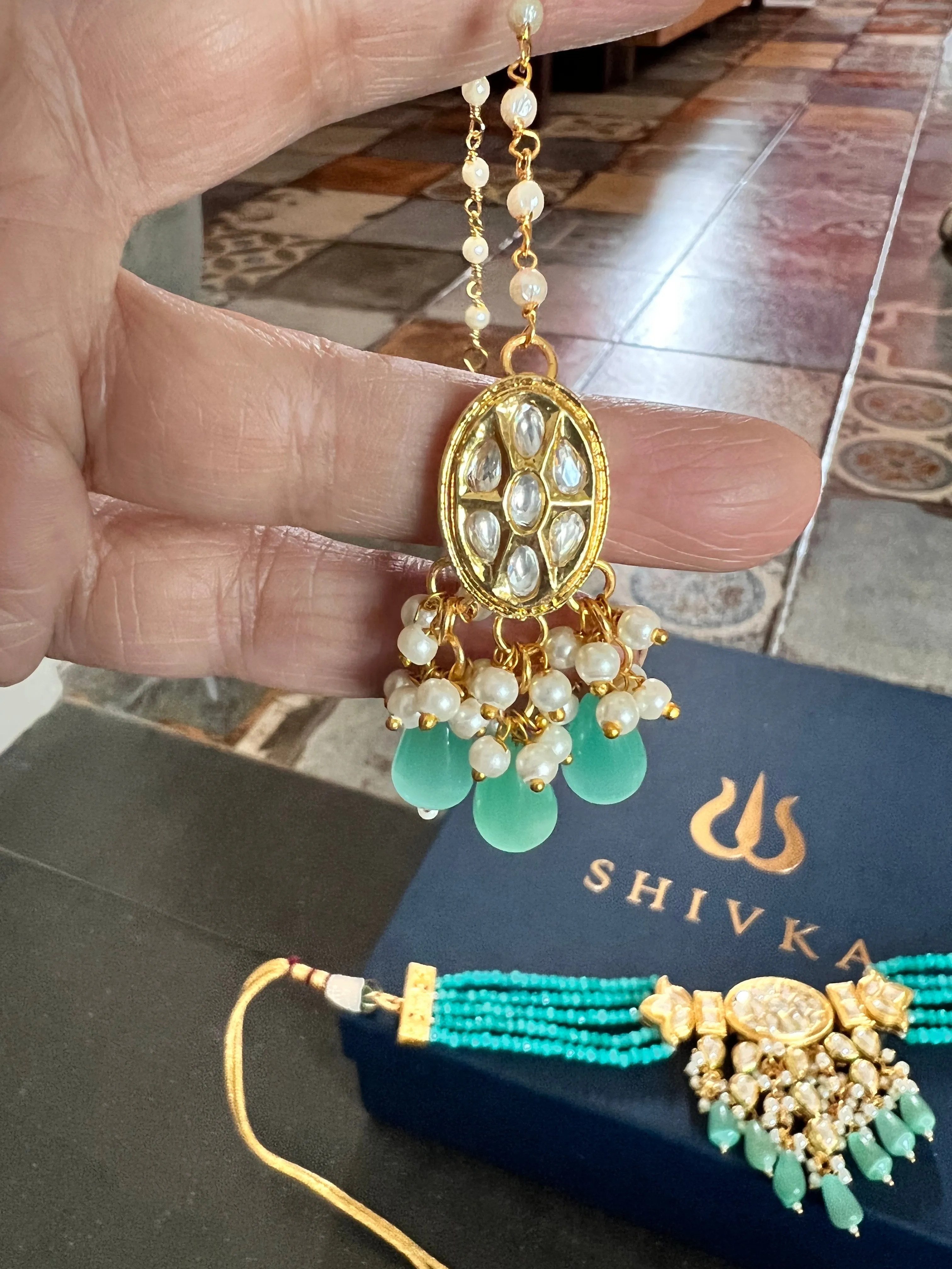 Classic Kundan Choker with Earrings and Maangtikka