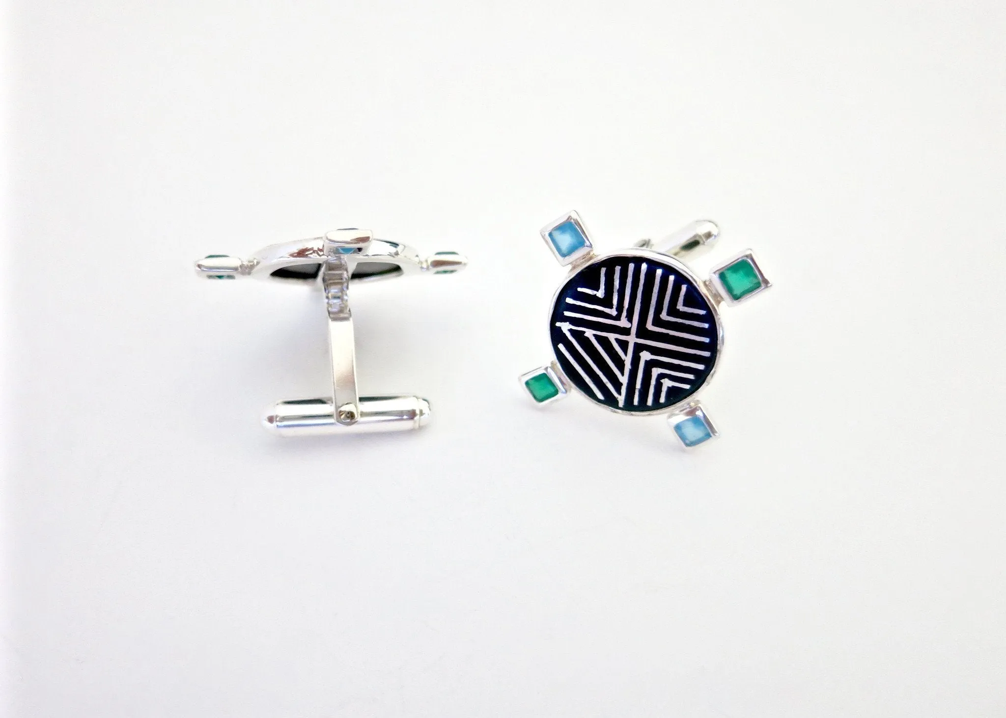 Classy, round, Bidri cufflinks with faceted square stones