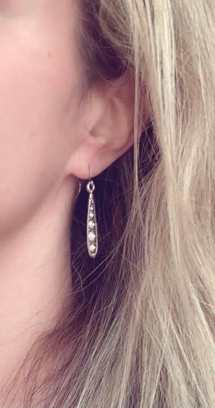 Copper Teardrop Earrings, antique copper earring, long copper drop earring, copper Boho earring, narrow teardrop earring, oxidized copper