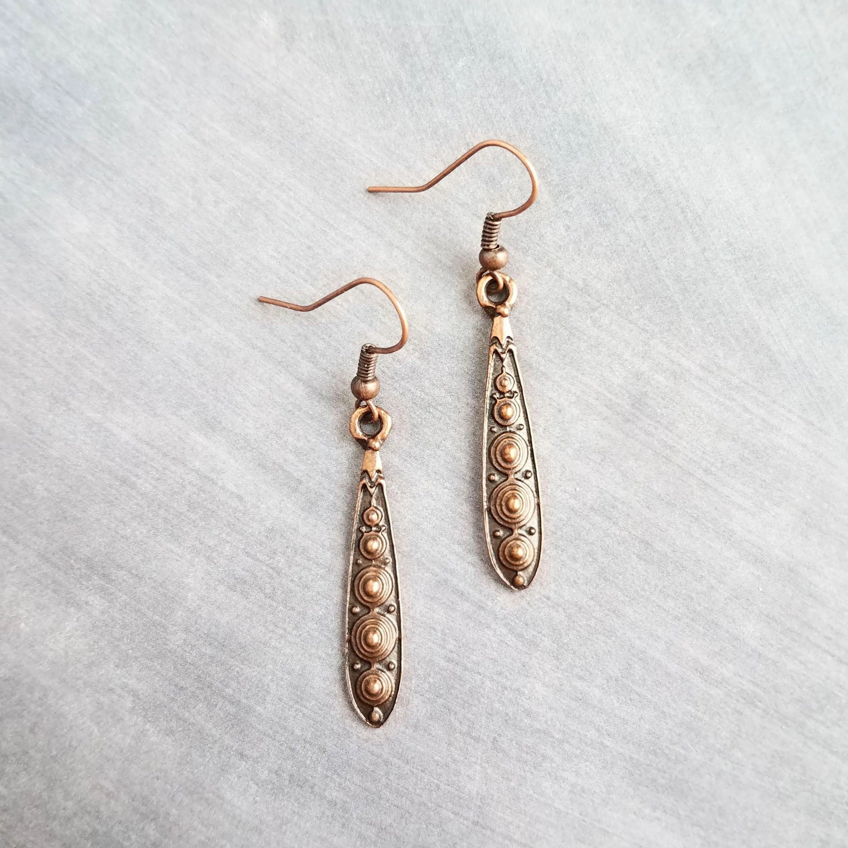 Copper Teardrop Earrings, antique copper earring, long copper drop earring, copper Boho earring, narrow teardrop earring, oxidized copper