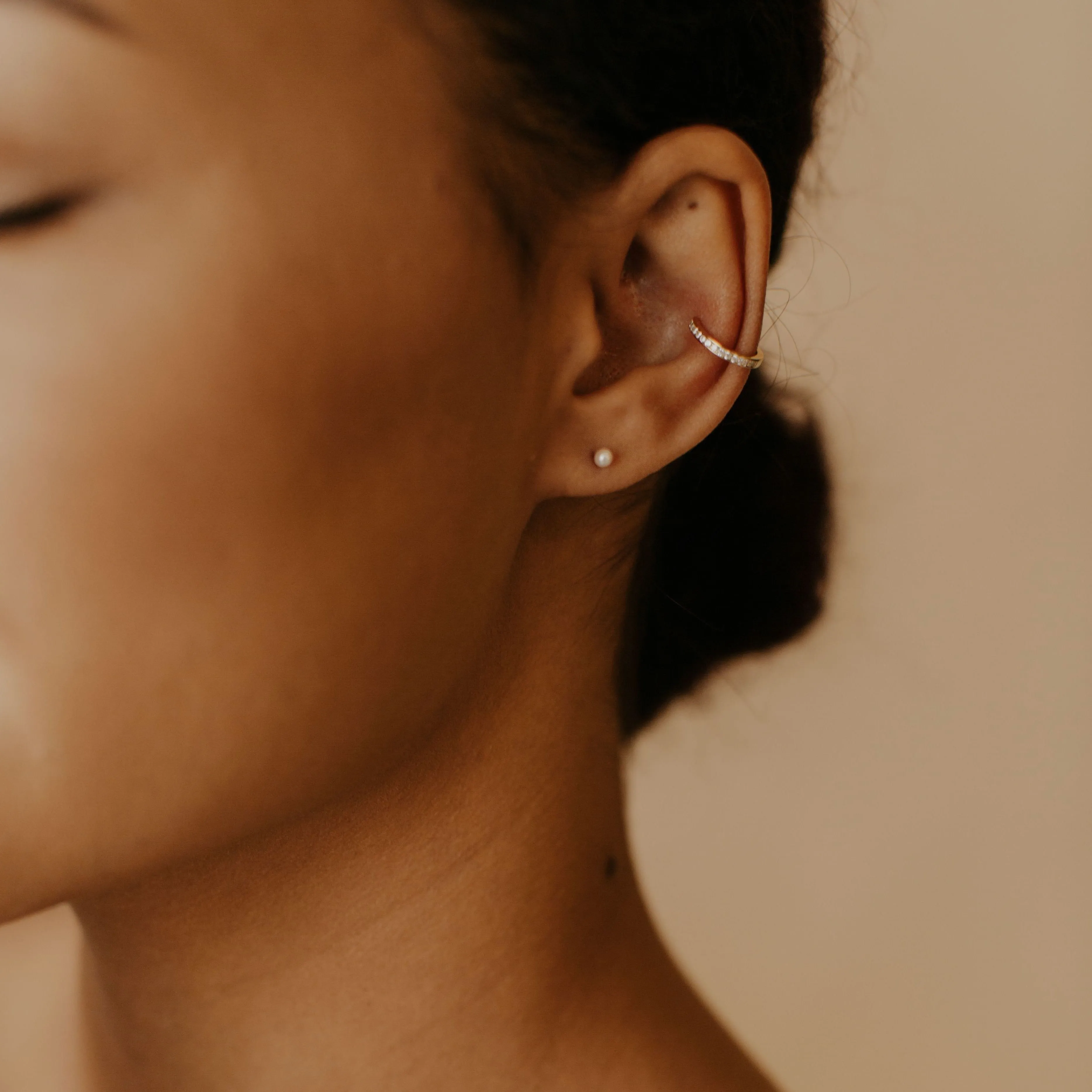 CZ Channel Middle Ear Cuff