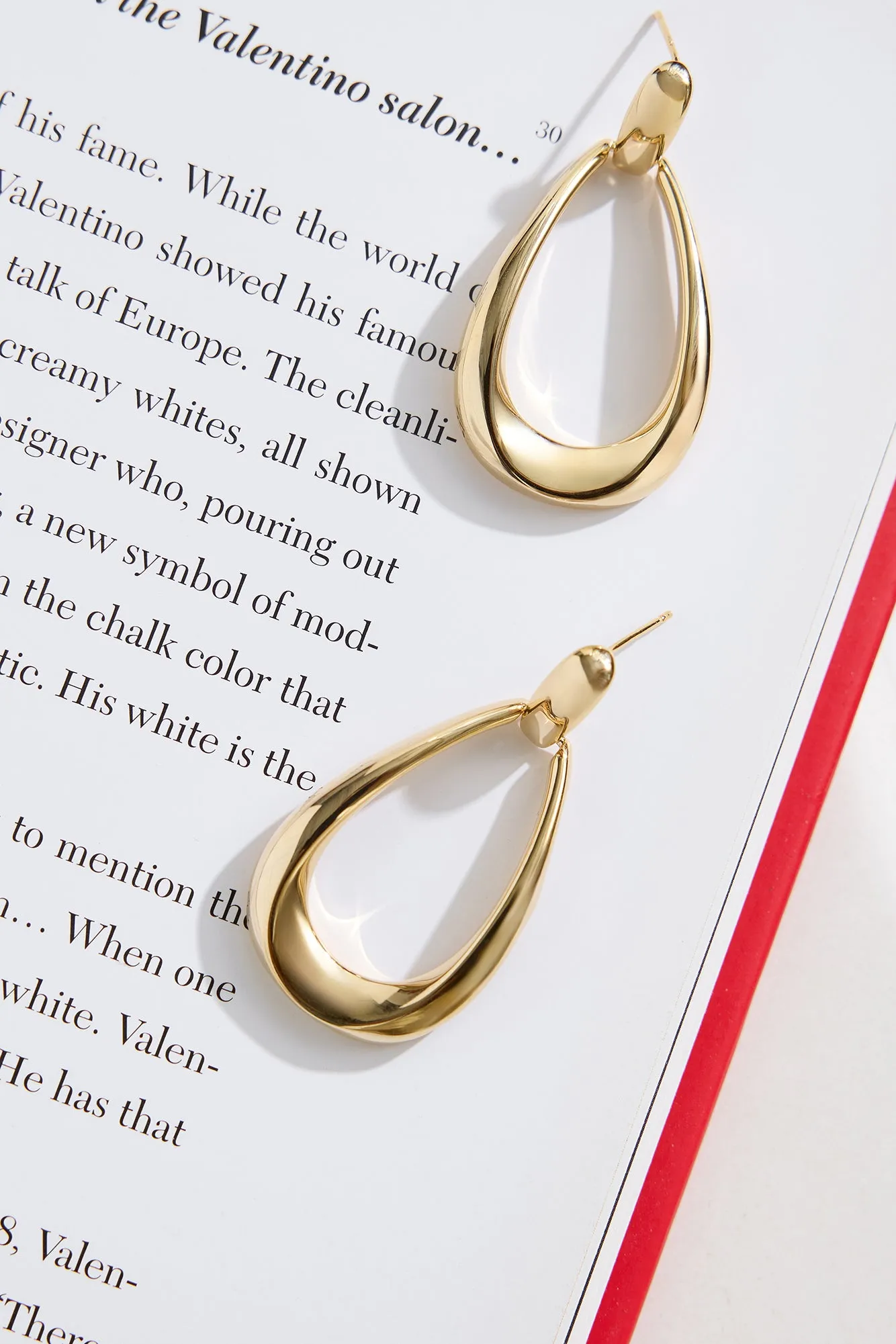 Dahlia Earrings Gold