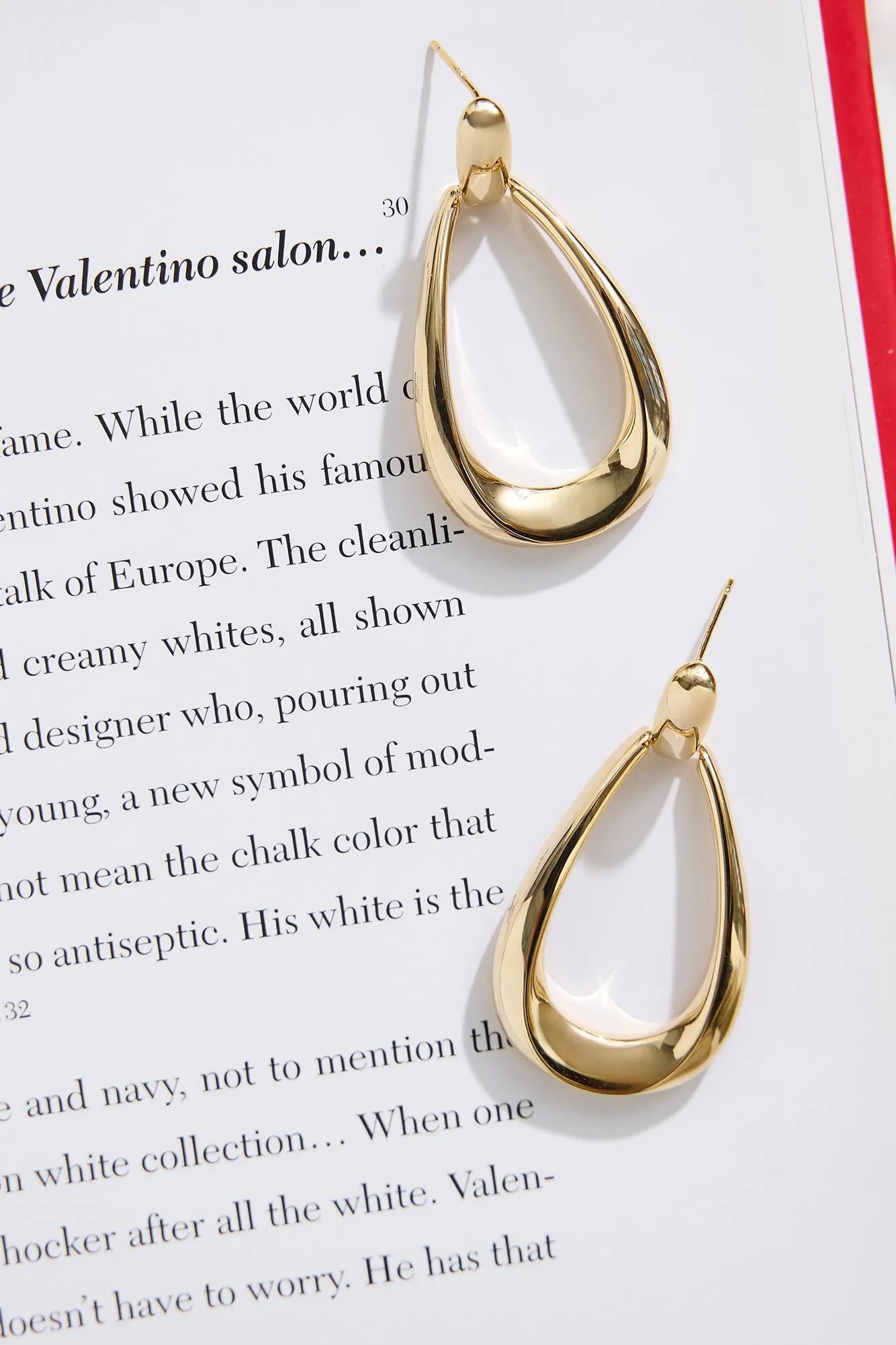 Dahlia Earrings Gold