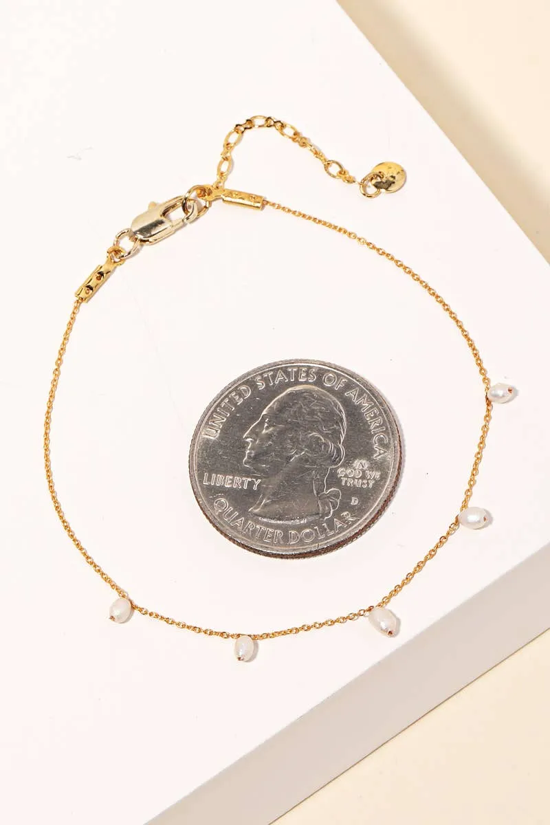 Dainty Chain Pearl Bead Bracelet: IVORY