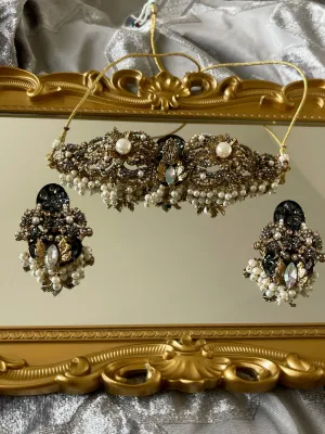 Empress Elegance Choker Set