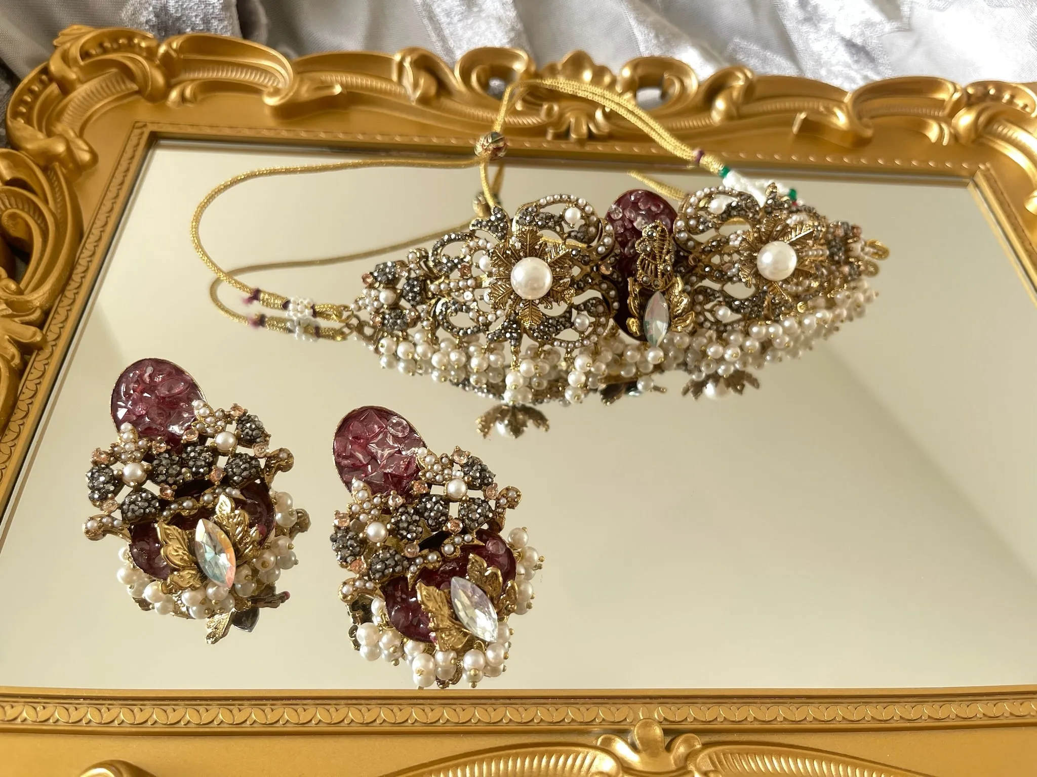 Empress Elegance Choker Set