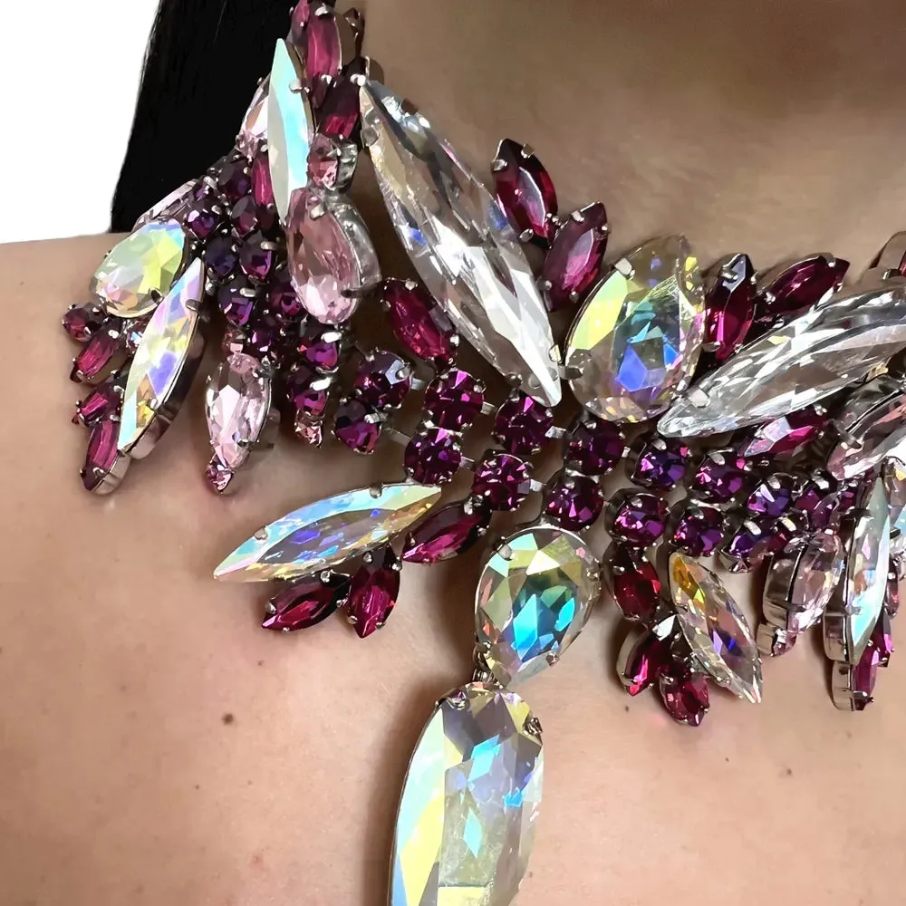 Exaggerated Crystal Choker