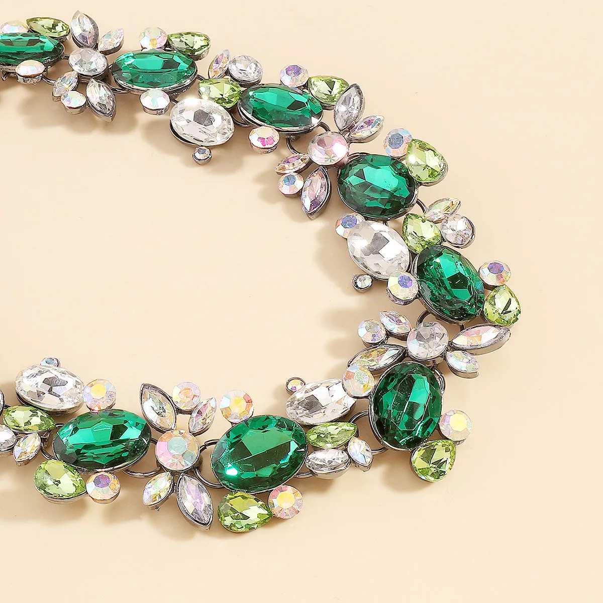 Green & White Crystal Cluster Choker