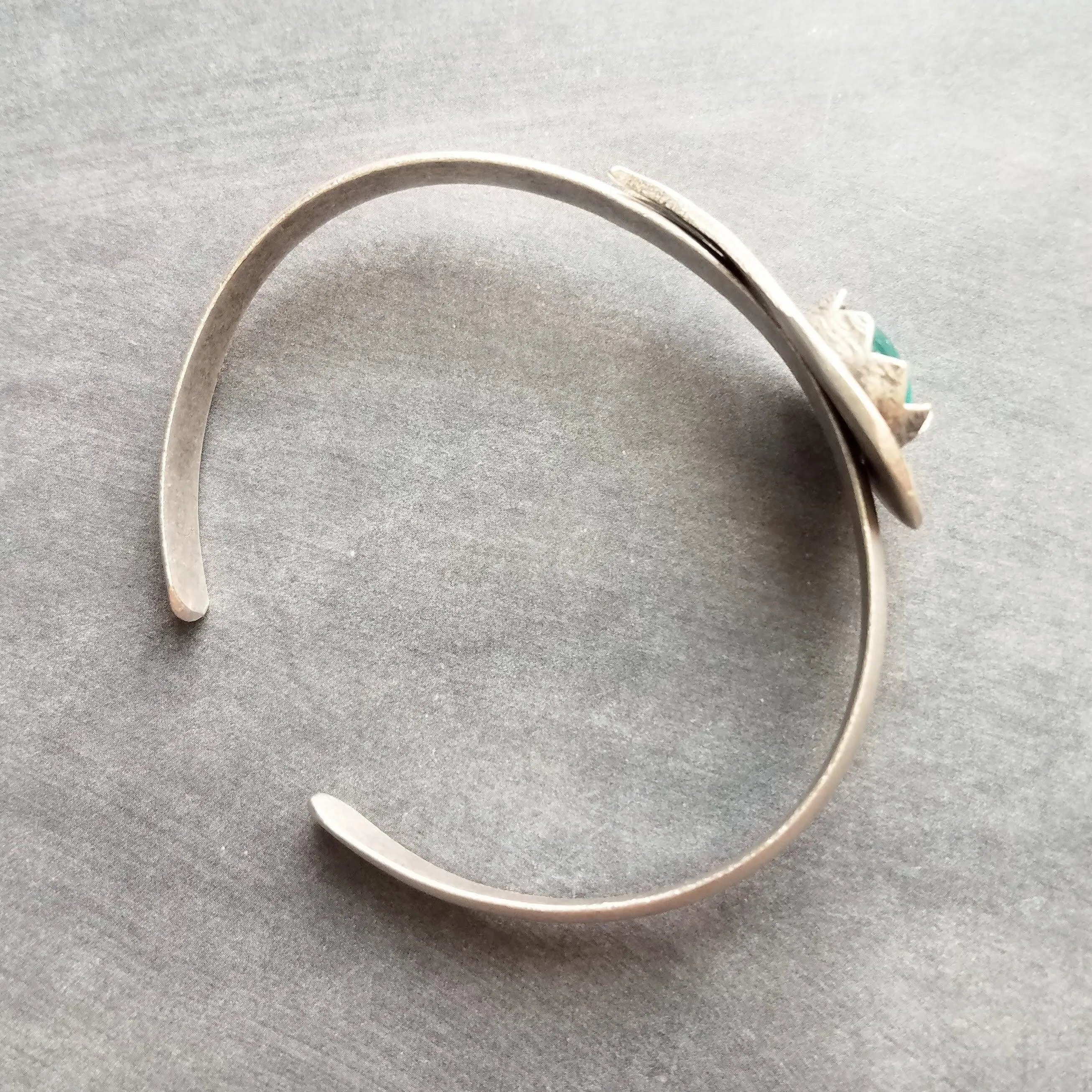 Grey Glass Stone Silver Cuff Bracelet, heavy silver cuff, oxidized silver bracelet, antique silver, black gray glass, dark stormy grey round