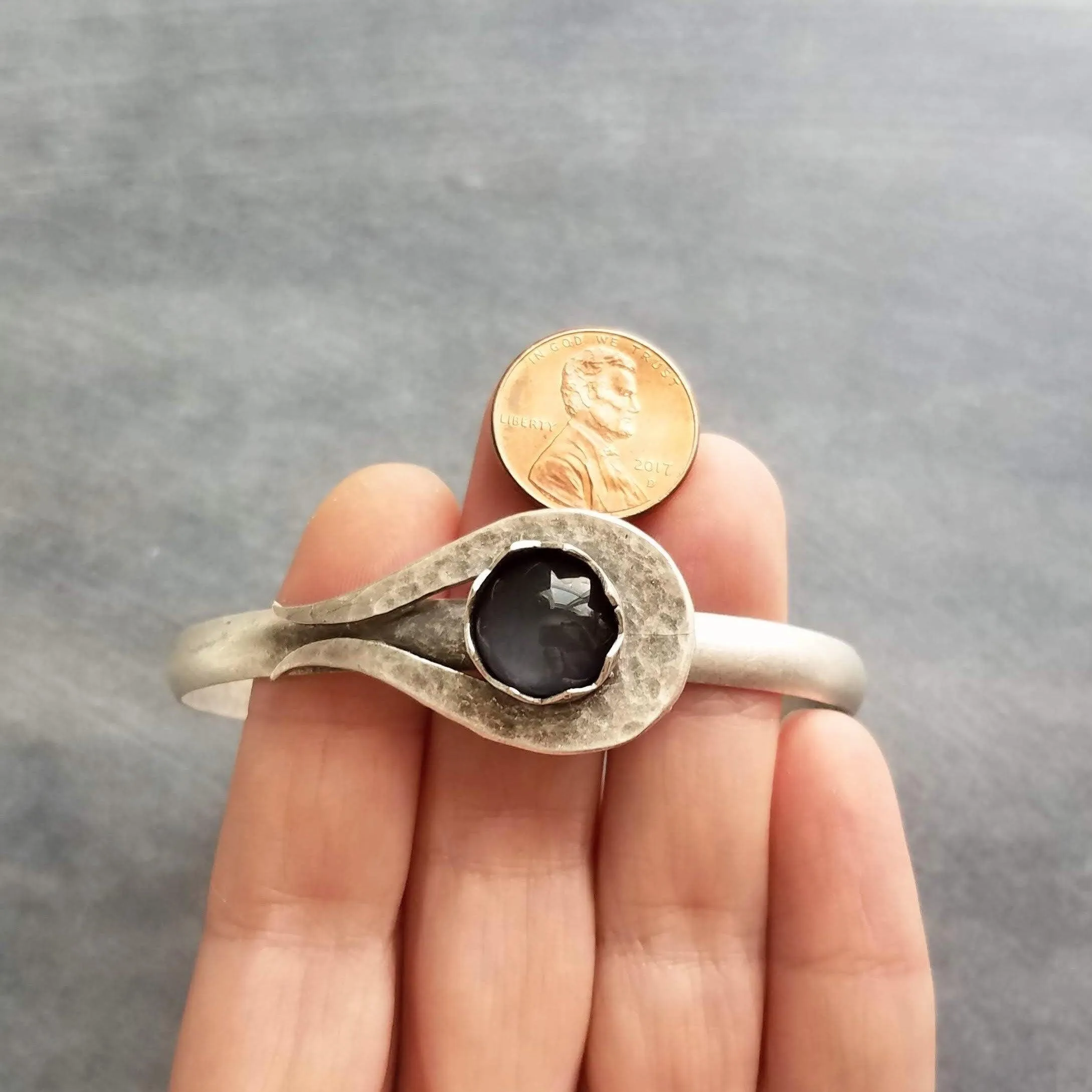 Grey Glass Stone Silver Cuff Bracelet, heavy silver cuff, oxidized silver bracelet, antique silver, black gray glass, dark stormy grey round