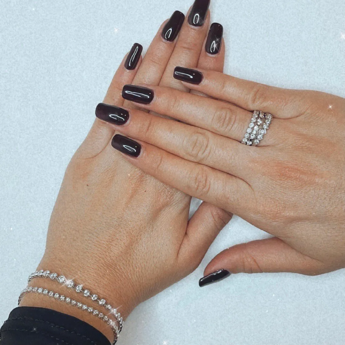 Illusion-Set Adjustable Bracelet