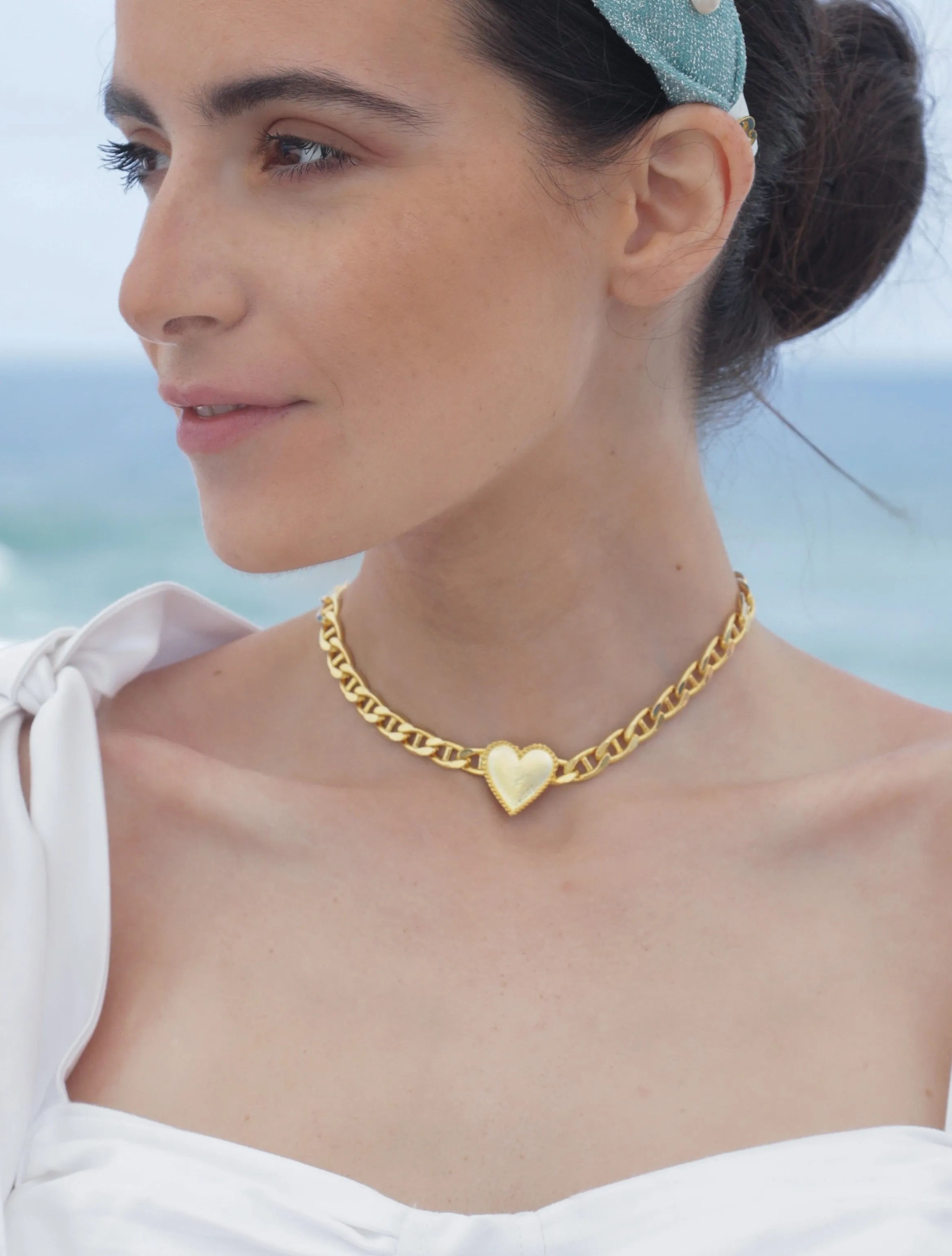 Juliet Choker