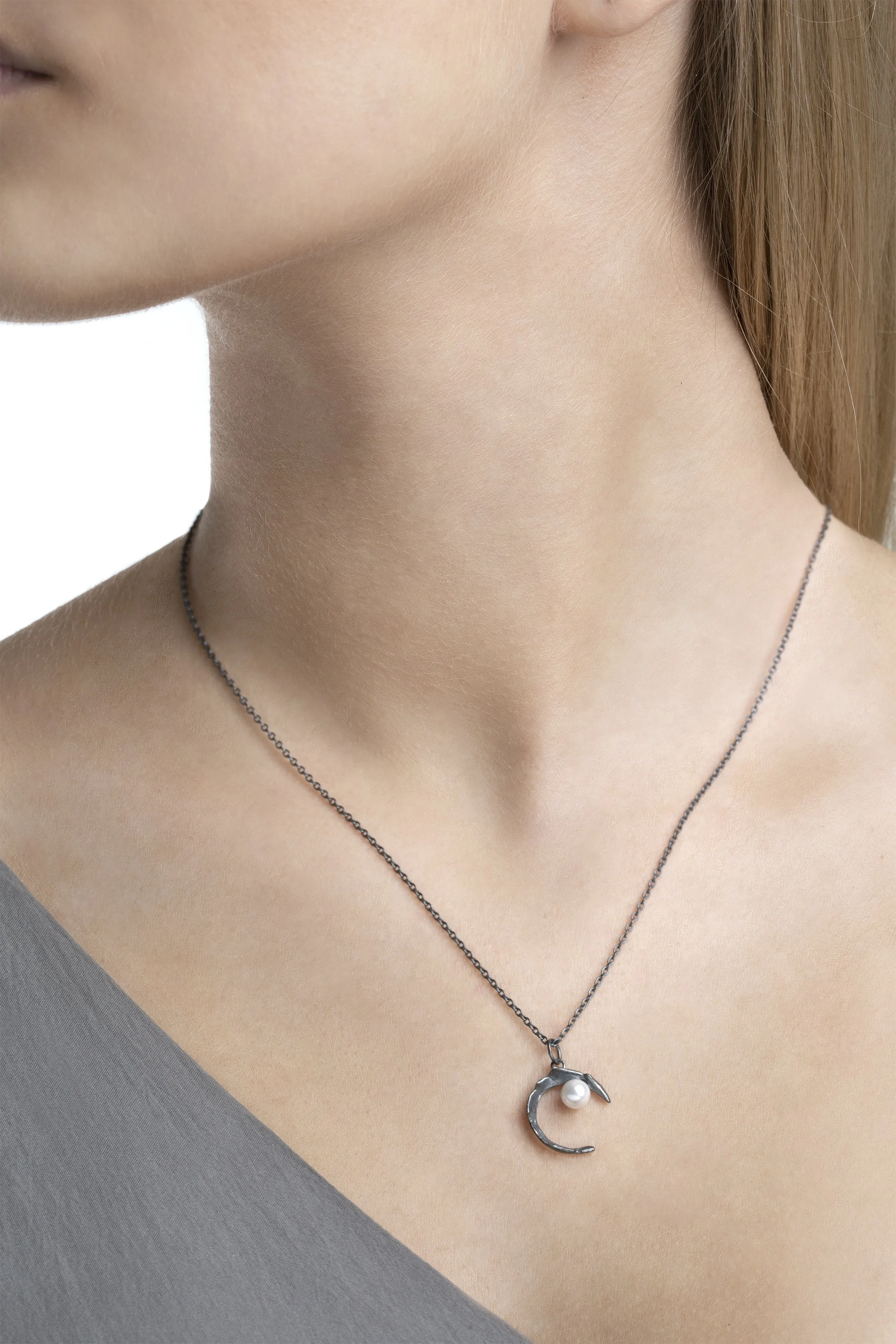 KOLGA necklace