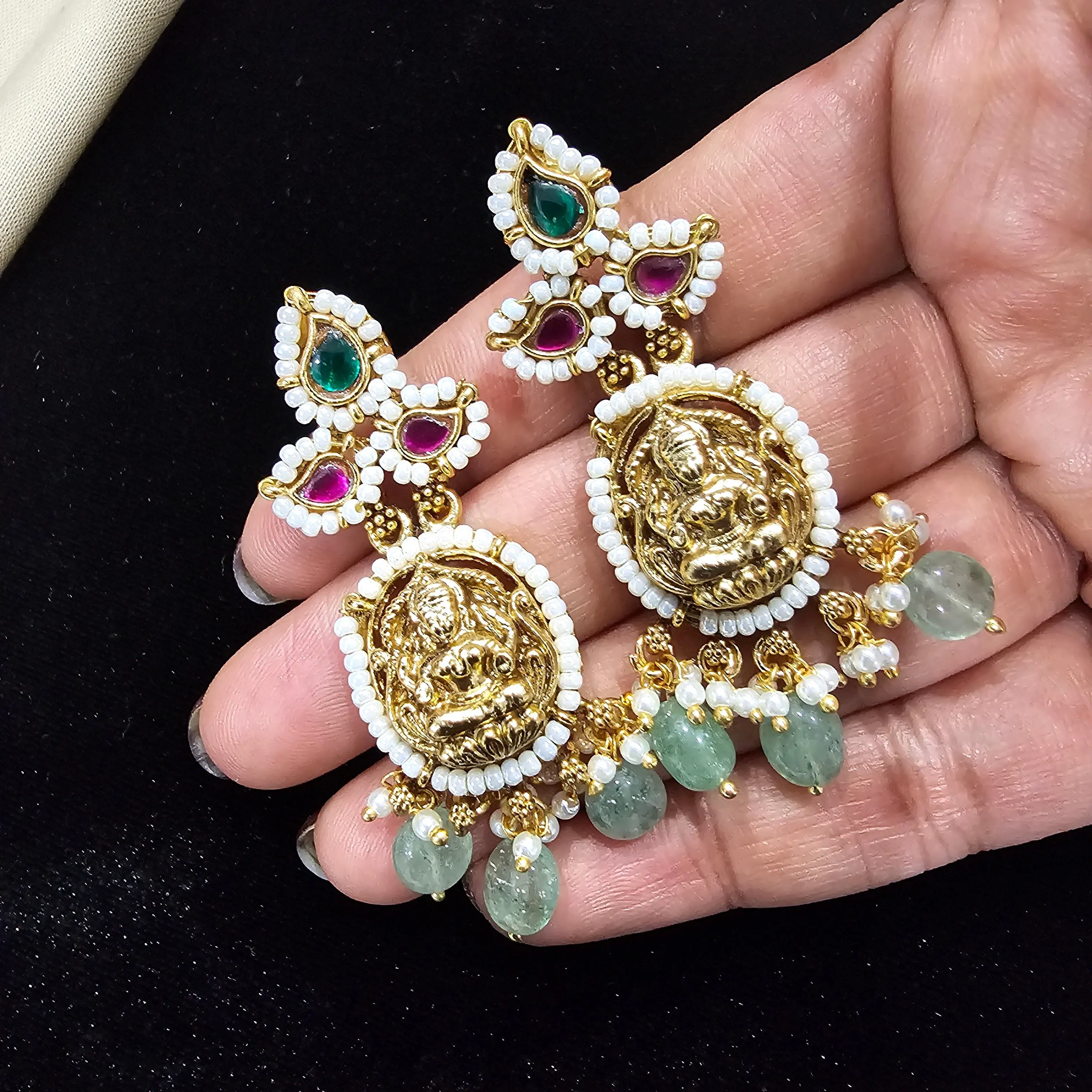 Lakshmi Nakshi Choker
