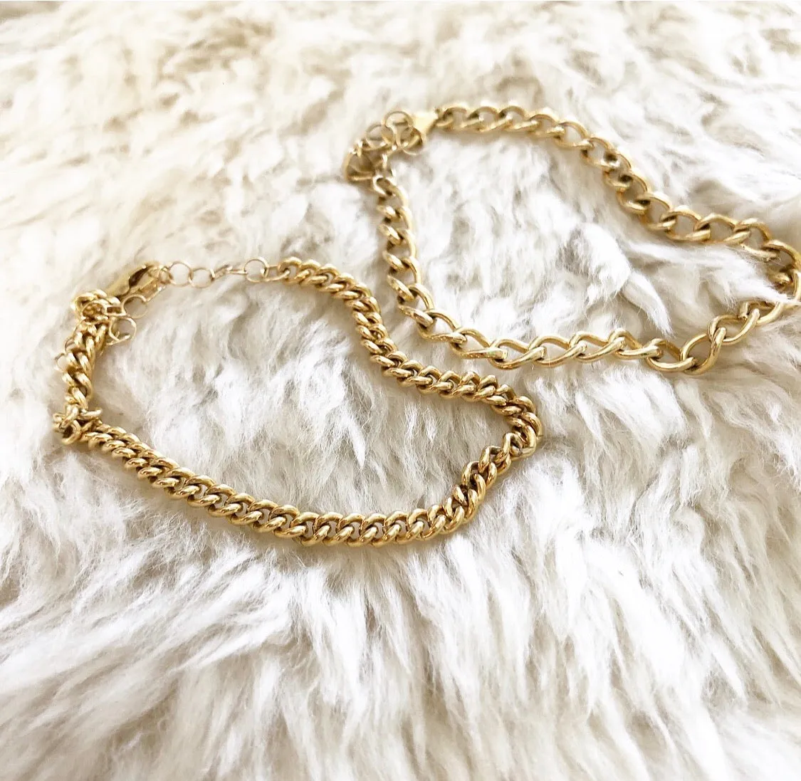 Link chain bracelets