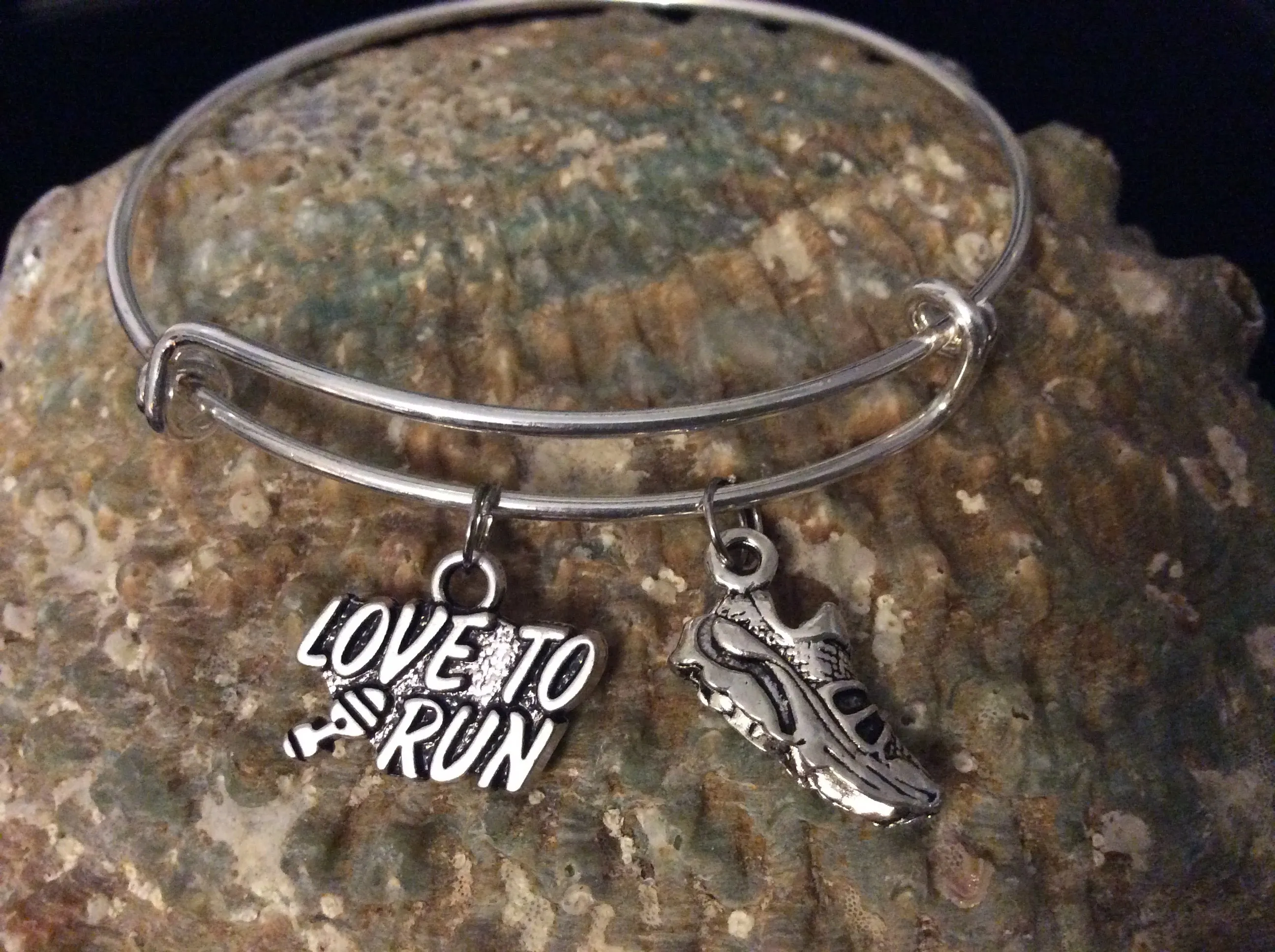 Love to Run Jewelry Expandable Charm Bracelet Silver Adjustable Bangle Runner Tennis Shoe Sport One Size Fits All Gift
