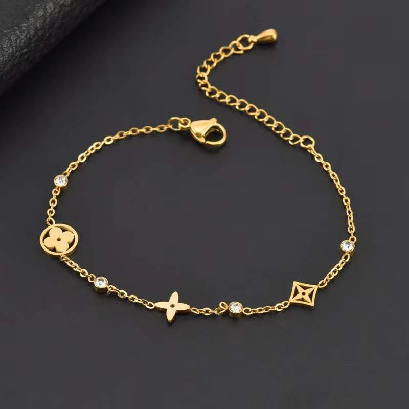 Lucy's Chain Bracelet