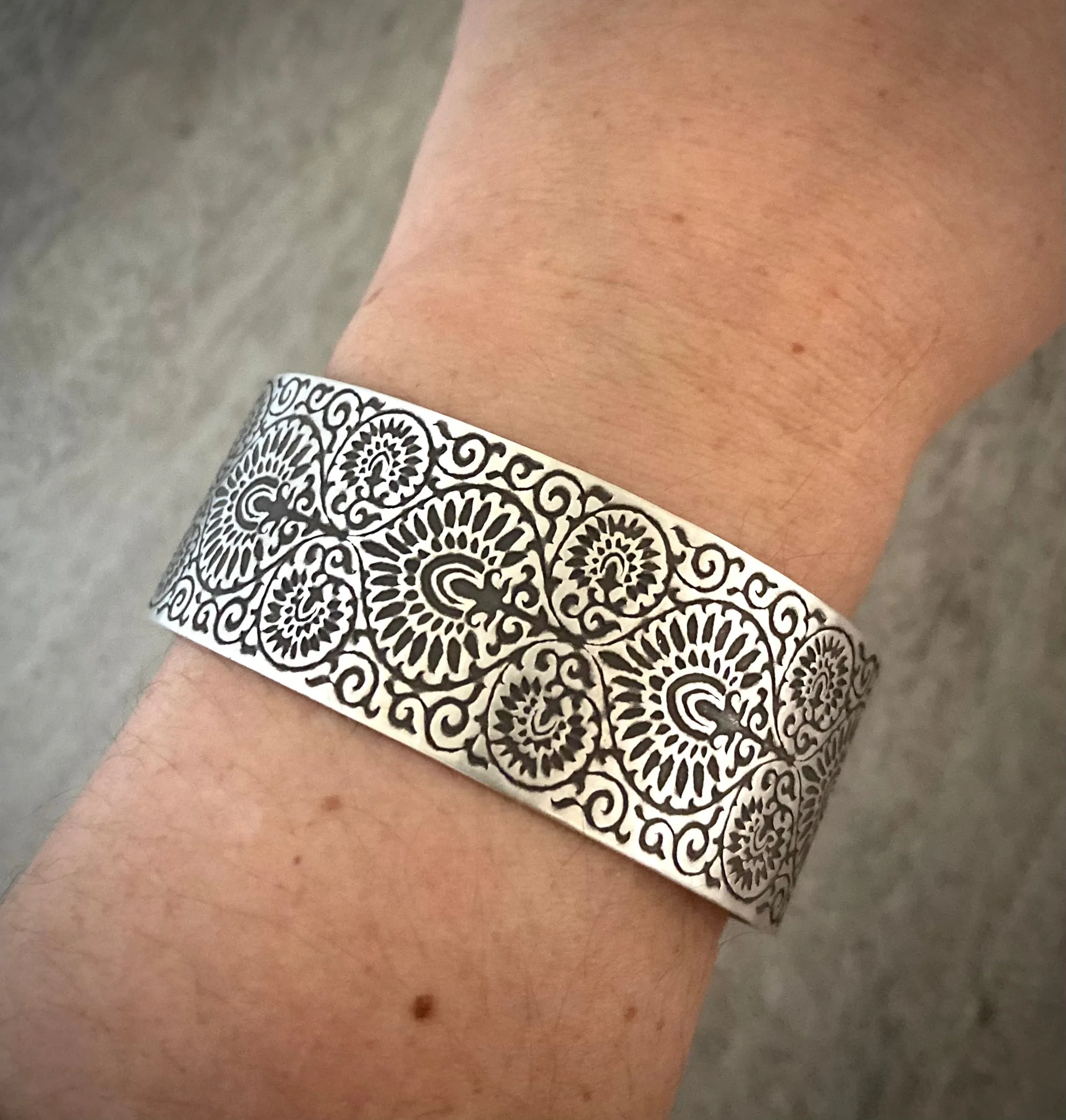 Mehndi Wide Band Cuff