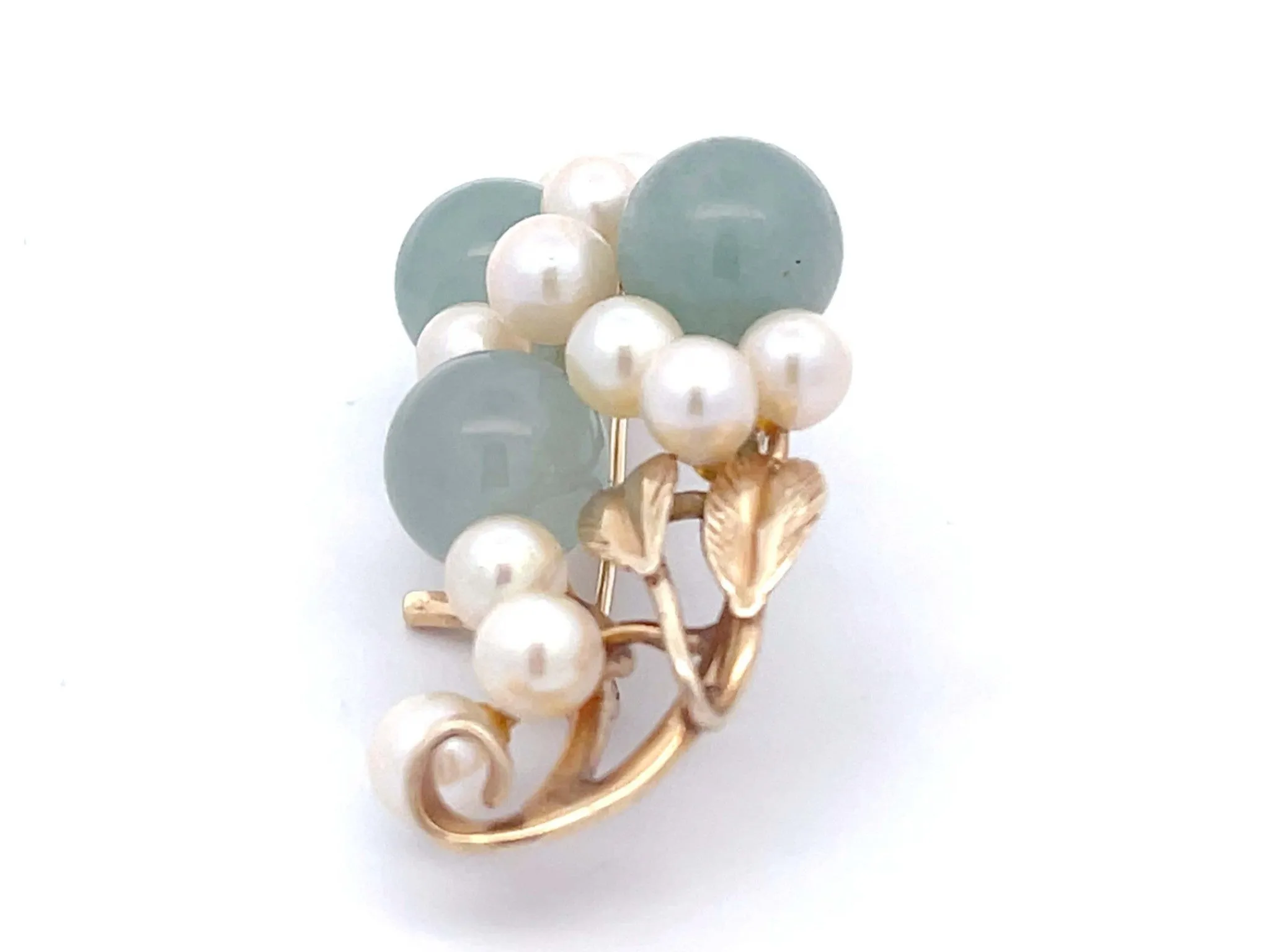 Mings Round Jade Leaf and Pearl Brooch in 14k Yellow Gold