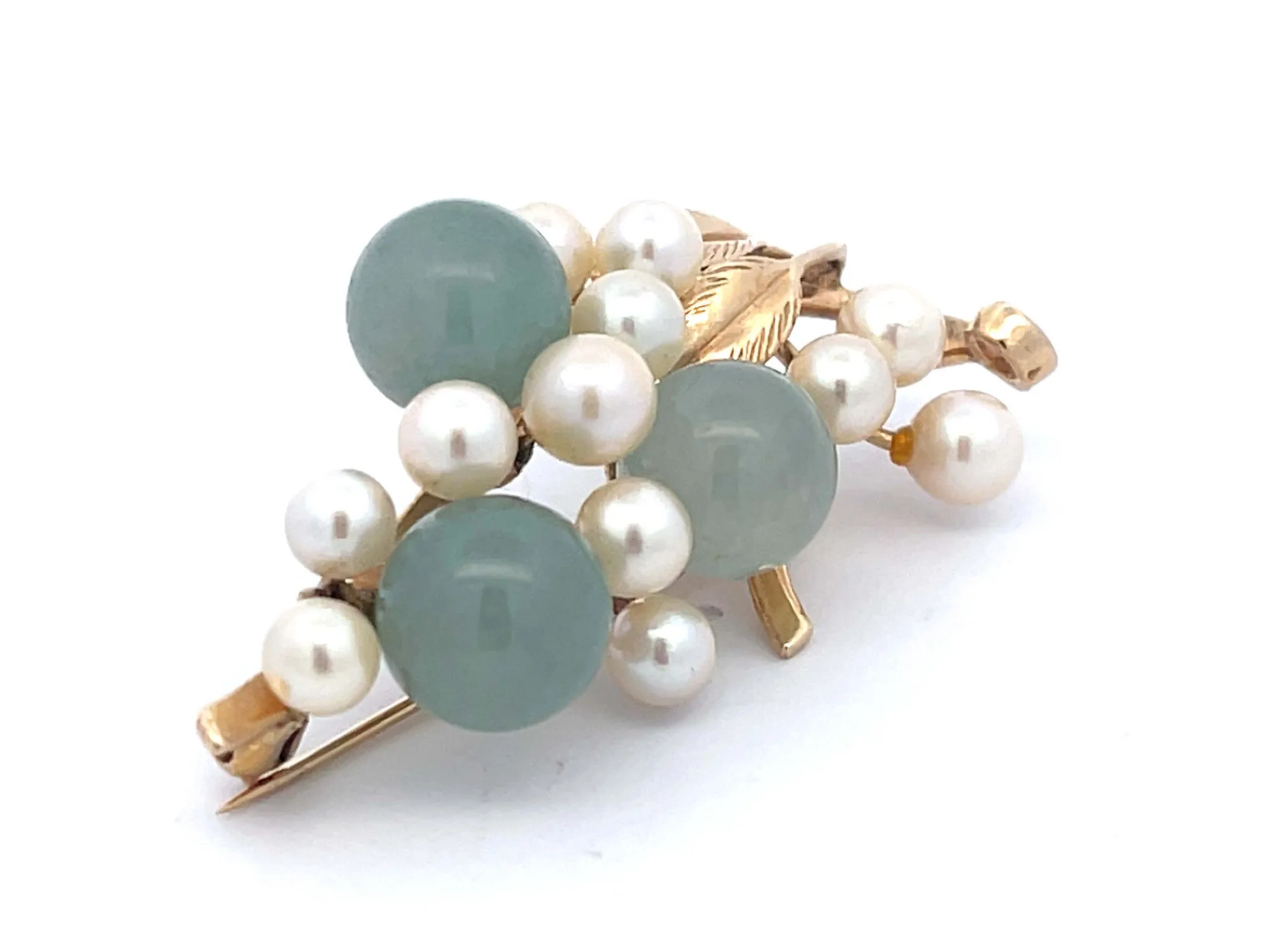 Mings Round Jade Leaf and Pearl Brooch in 14k Yellow Gold