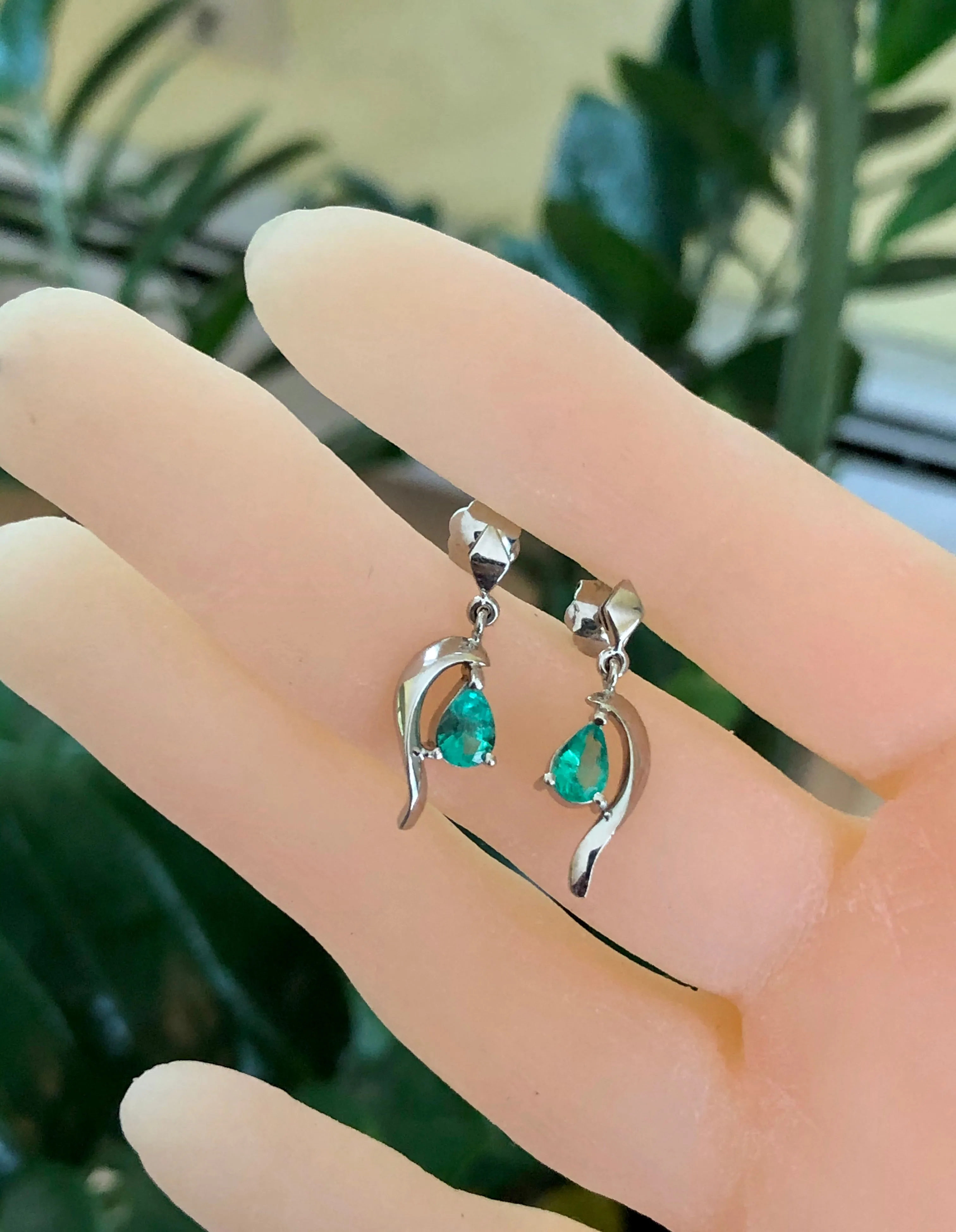 Natural Colombian Emerald Dangle Earrings 18K Gold