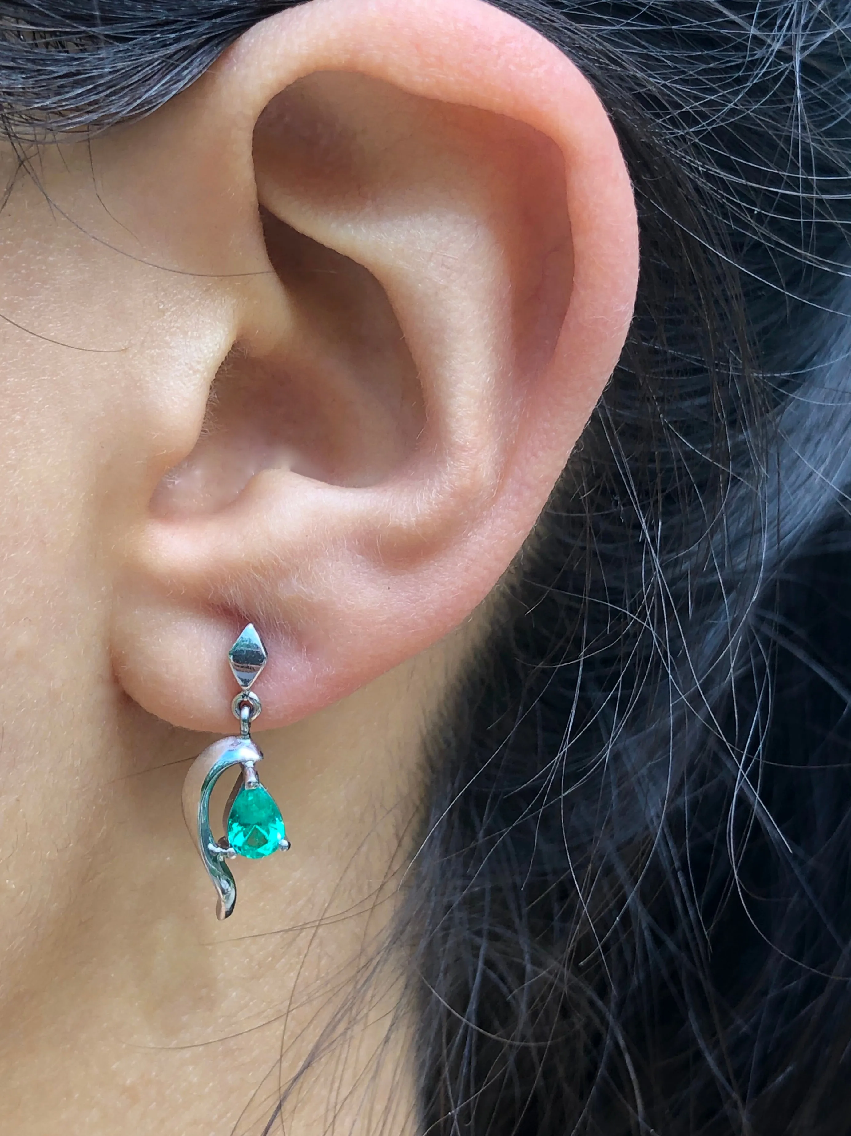Natural Colombian Emerald Dangle Earrings 18K Gold