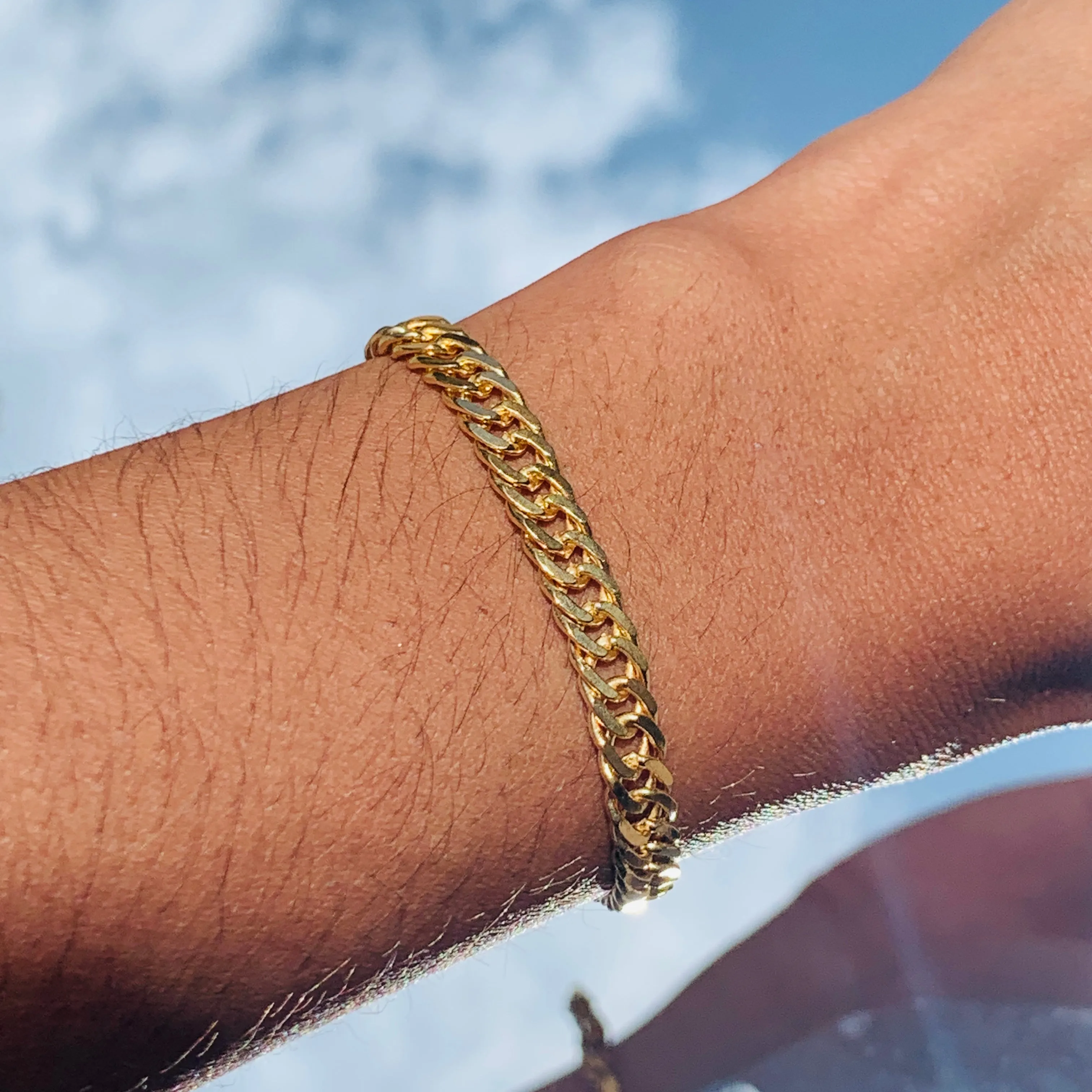 Oli Omega Bracelet