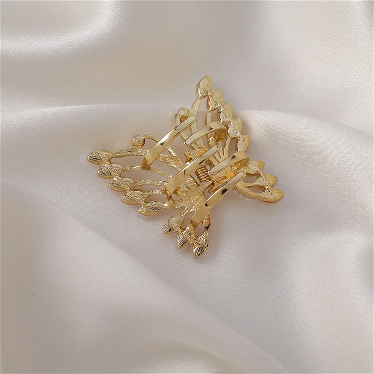 Pearl & Cubic Zirconia 18K Gold-Plated Butterfly Hair Clip